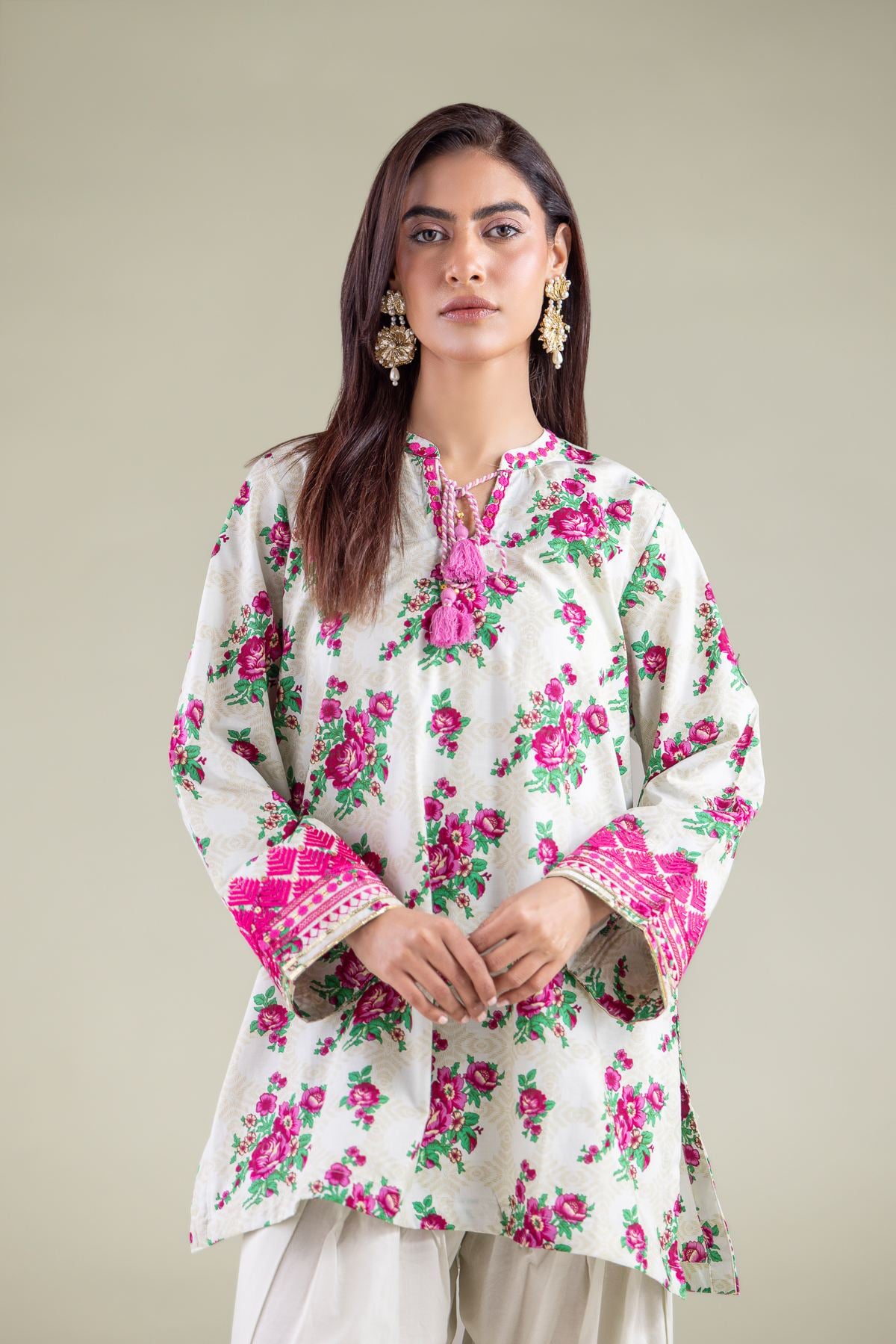 Embroidered Cambric Kurta - 1-26-125-A-C-VG