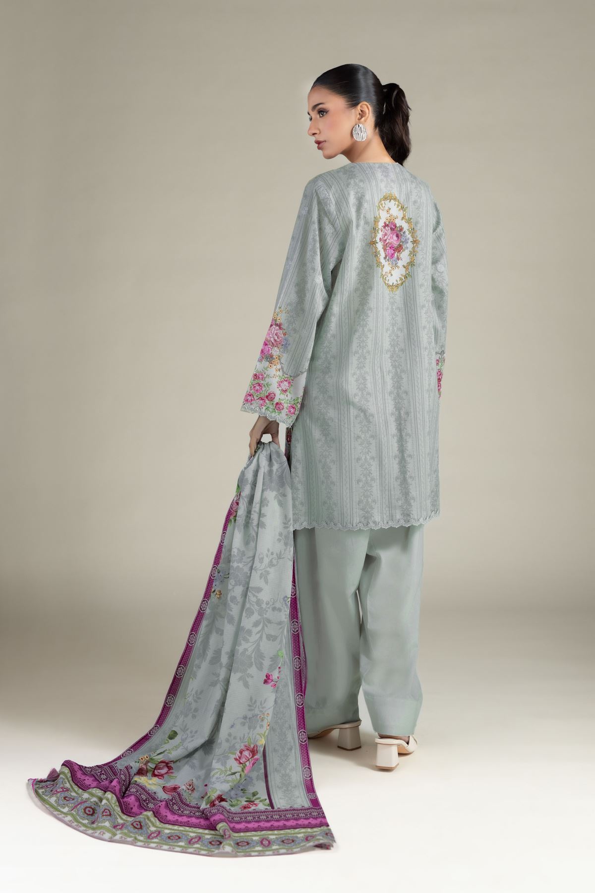 Embroidered Cambric Tailored 3 Piece - T-A33-26-107FG-VG