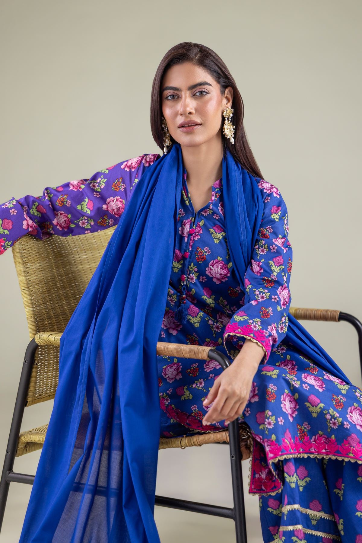 Embroidered Cambric Kurta - 1-26-120-A-D-VG