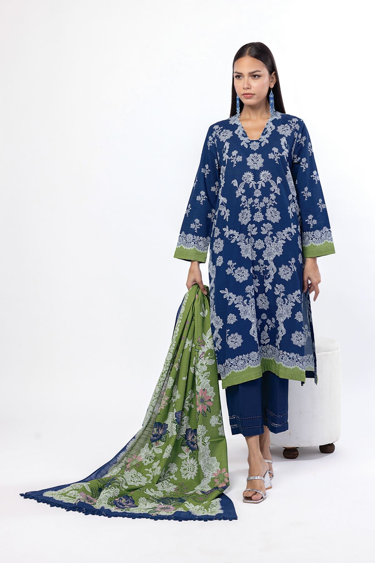 Printed Khaddar Tailored 3 Piece - KW30AST-VG