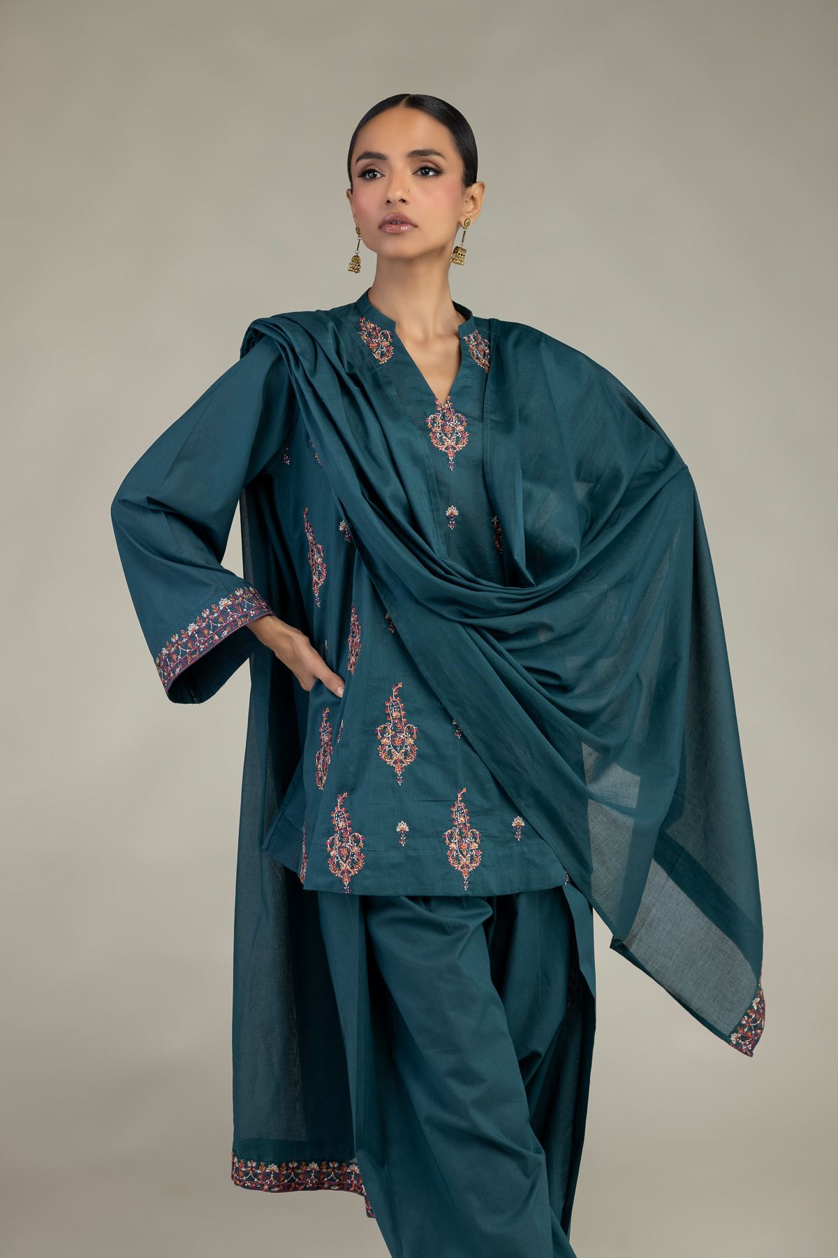 Embroidered Lawn Lawn Dupatta - 1-26-325-A-I1-VG