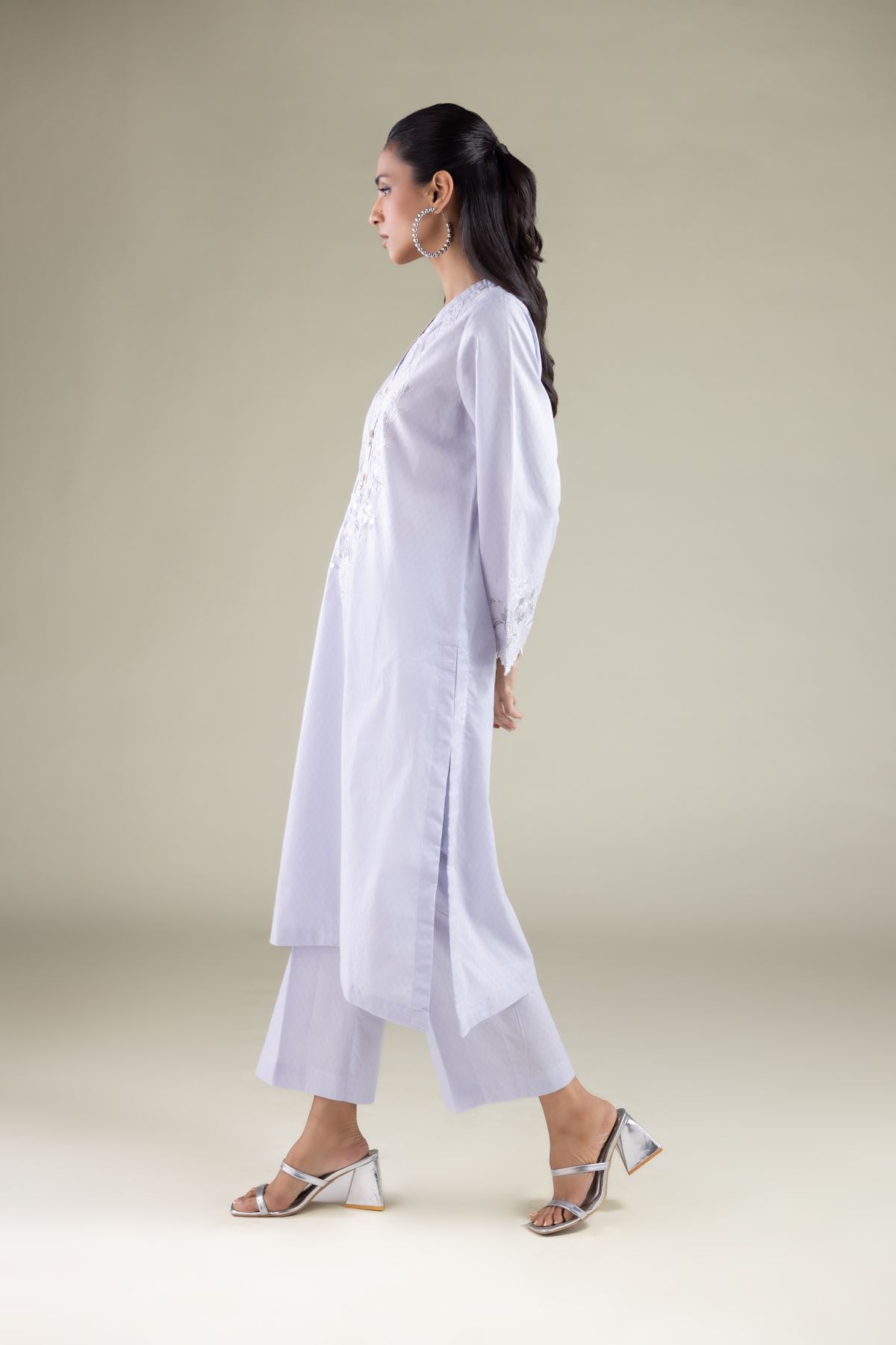 Embroidered Cotton Dobby Regular Straight Pants - 1-26-127-A-E-VG