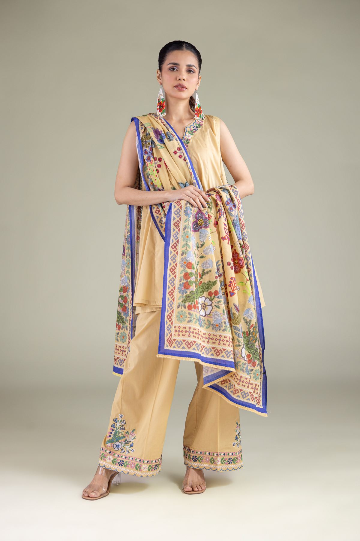 Embroidered Lawn Geometric Threadwork Dupatta - 1-26-115-C-E-VG