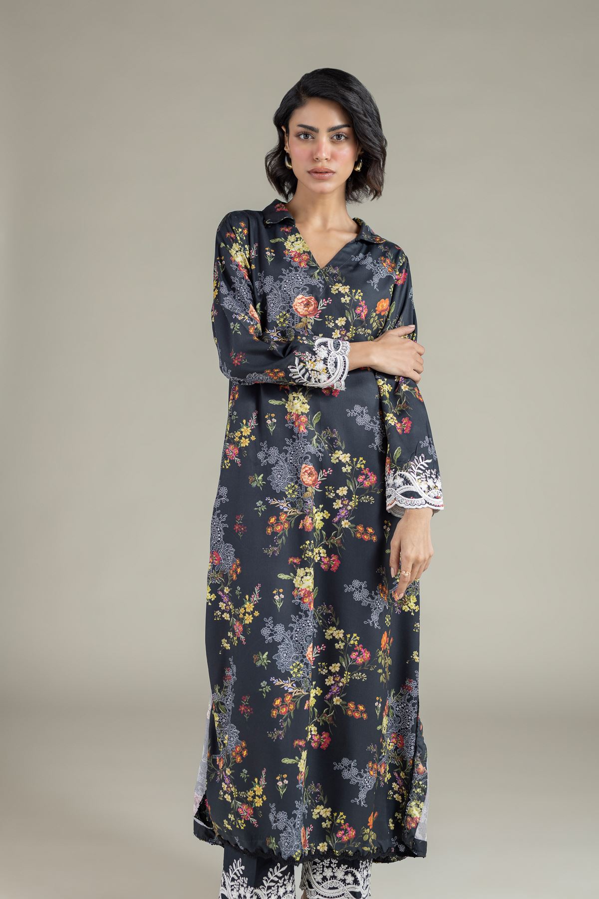 Embroidered Marina Floral Longline Kurta - 25-10-11E6-08TA-VG