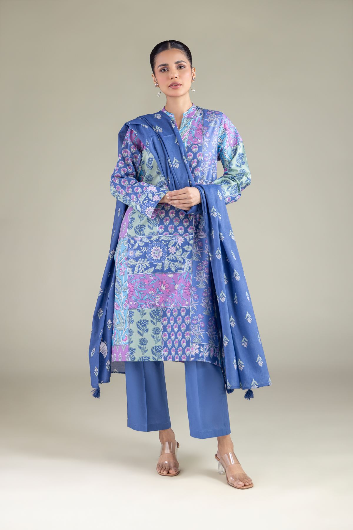 Printed Lawn Floral Tassel Dupatta - 2-26-106-A-F-VG