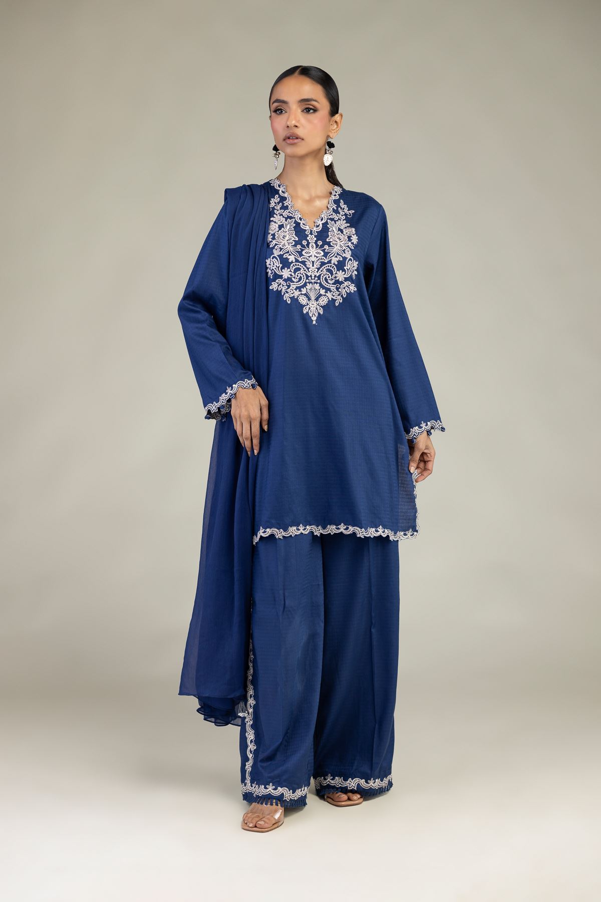 Embroidered Dobby Tailored 3-Piece Set - 8-26-303-A-C1-VG