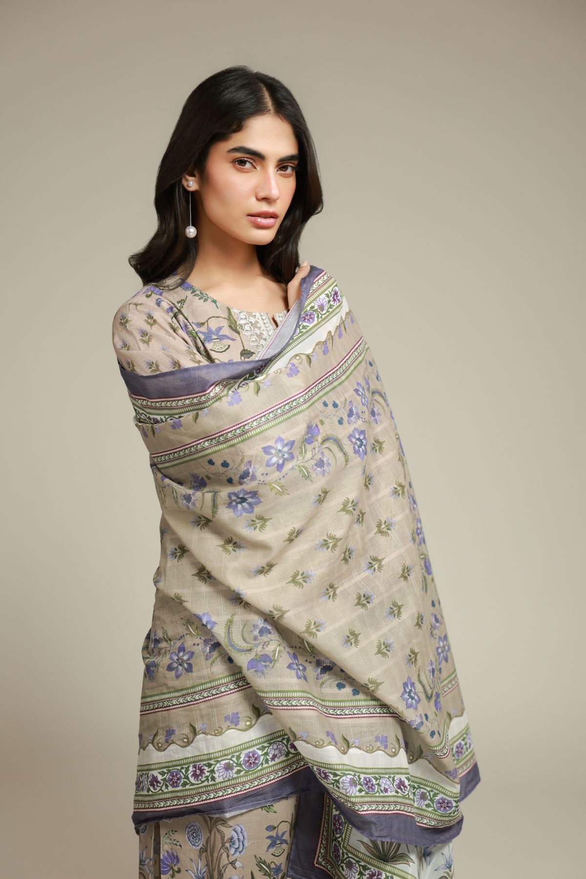 Embroidered Textured Lawn Tailored 3-Piece Lawn - T-A112-26-105EA2-VG
