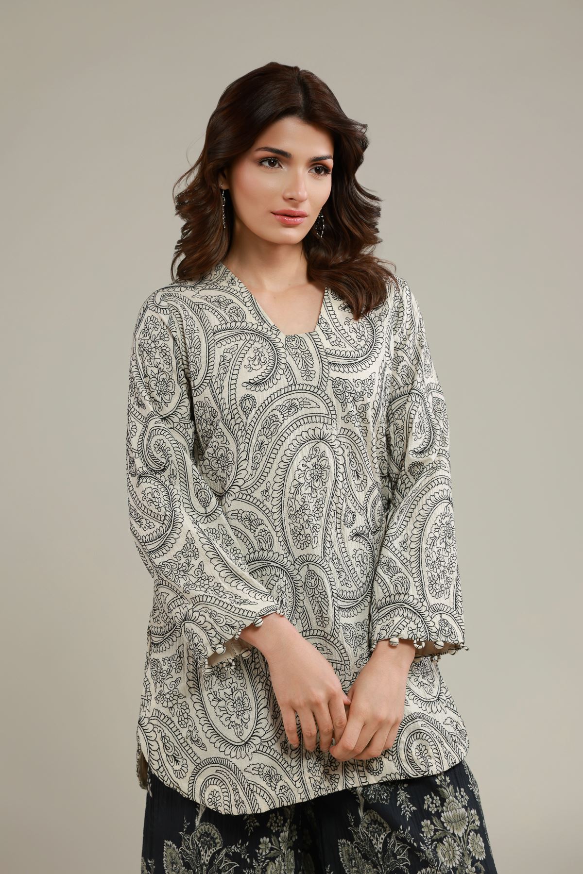 Embroidered Cotton Crinkle Paisley Kurta - 25-10-12E11-02TA-VG