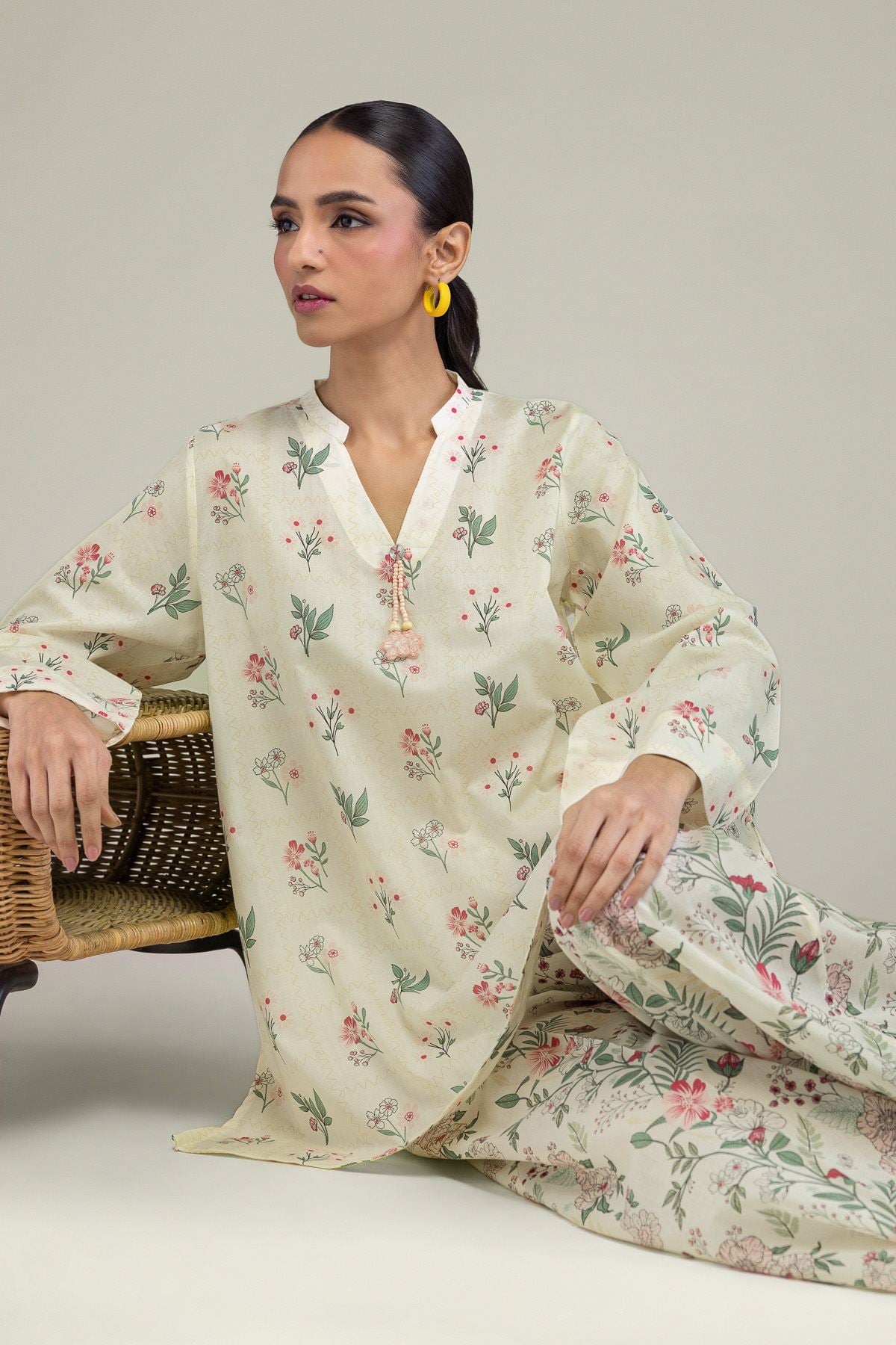 Printed Cambric Floral Cambric Kurta - 1-26-206-A-H1-VG