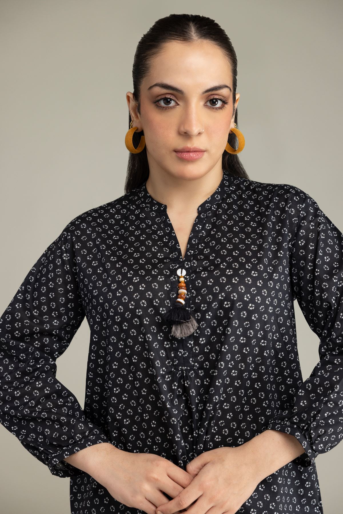 Printed Viscose Crepe Black Viscose Blouse - 6-26-203-A-D2-VG