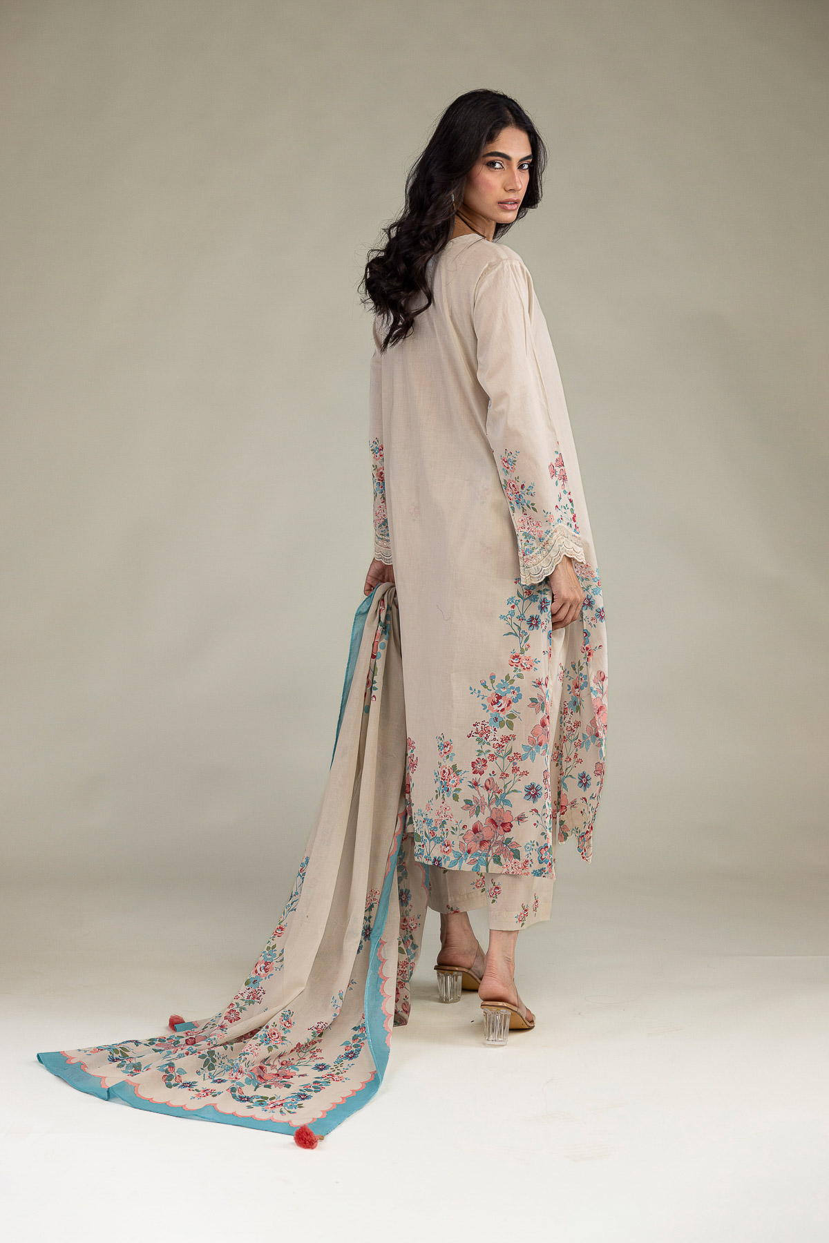 Embroidered Lawn Fabrics 3 Piece - T-A33-26-207FD1-VG