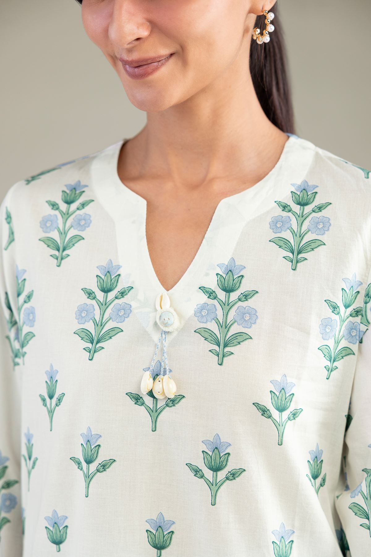Cambric Floral Longline Kurta - T-A22-26-220FF1-VG