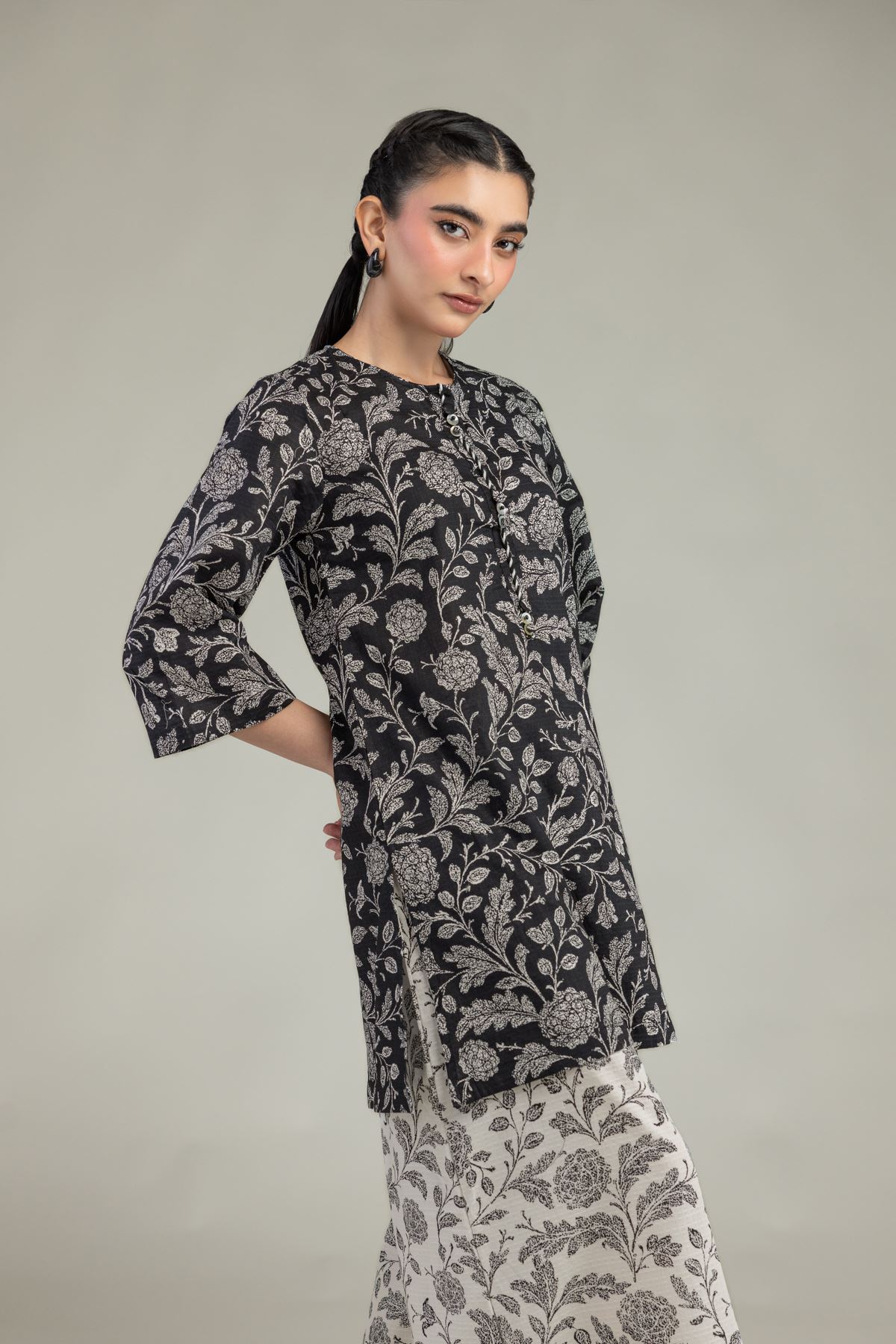 Printed Cotton Dobby Round-Neck Floral Kurta - 1-26-212-A-C1-VG
