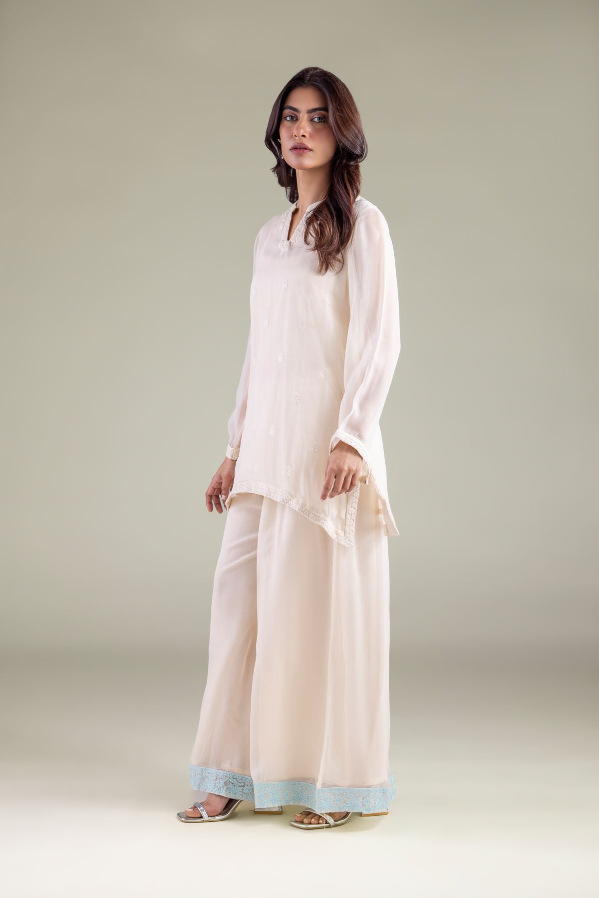 Embroidered Chiffon V-Neck Thread Kurta - R-LCP18405-VG