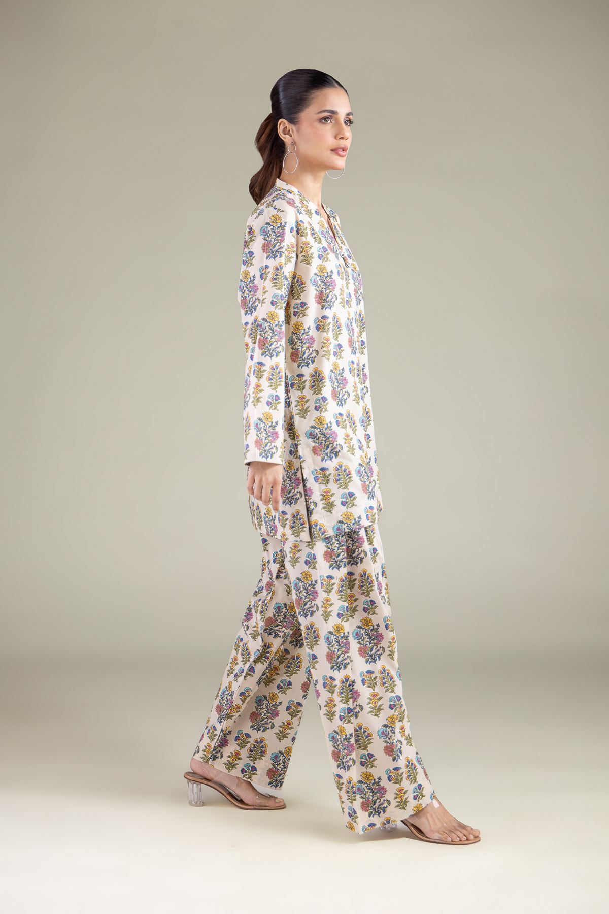 Printed Cambric Floral V-Neck Kurta - 2-26-106-A-B-VG