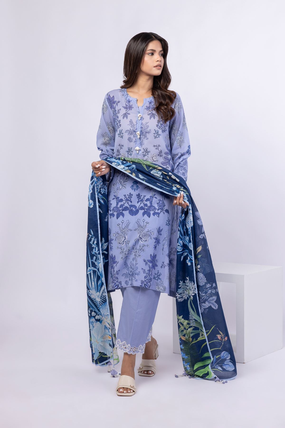 Embroidered Cambric Pants - 25-09-9S2-11BA-VG