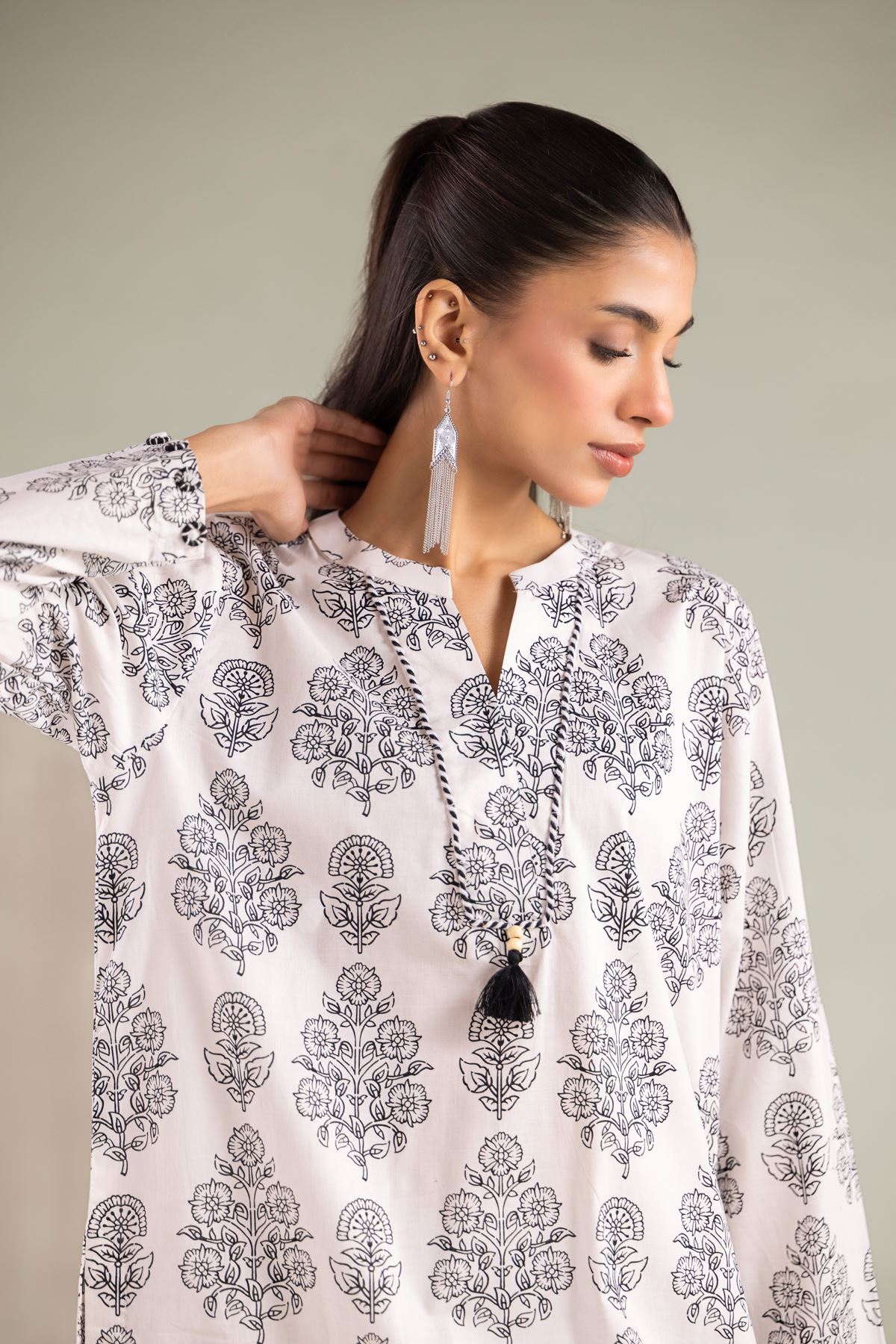 Printed Cambric Floral V-Neck Kurta - 1-26-129-A-D-VG