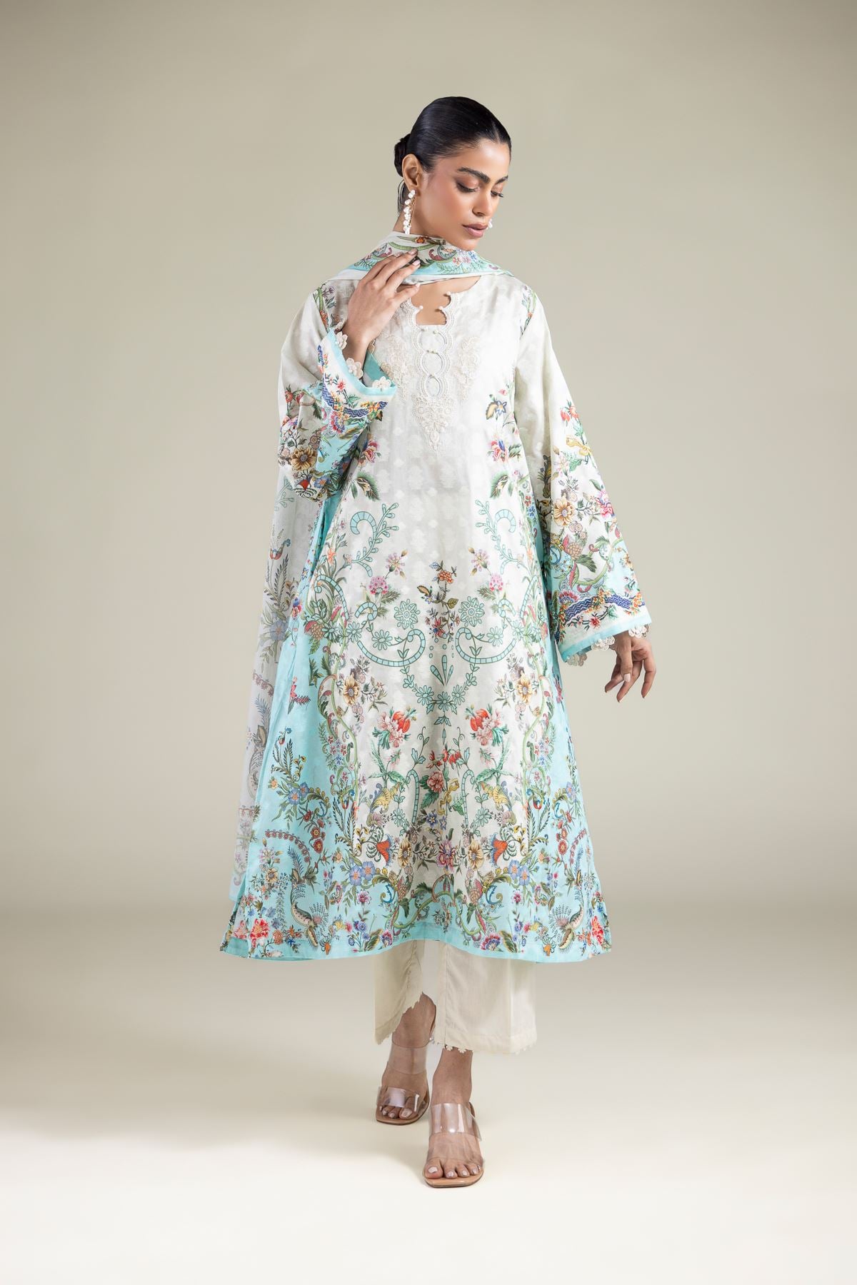 Embroidered Broshia Tailored 3-Piece Set - 1-26-250-B-H1-VG