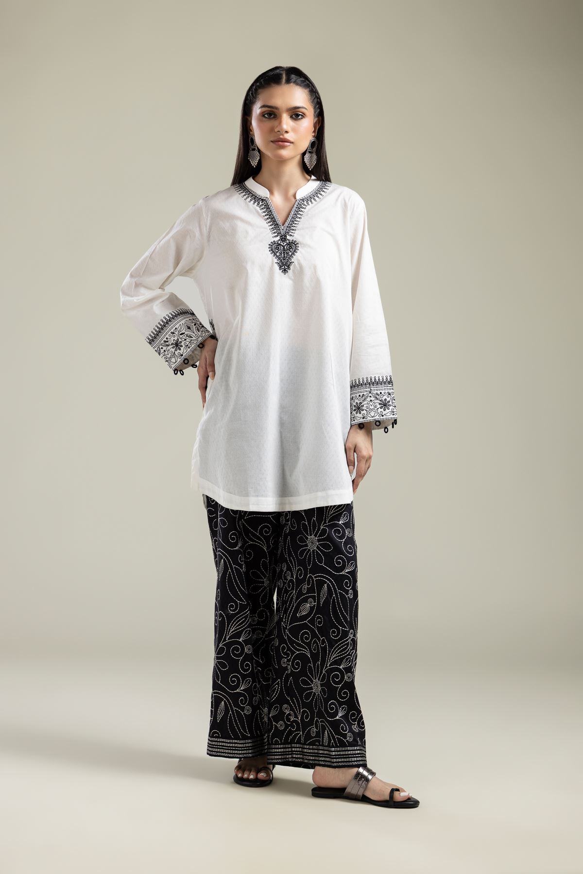Embroidered Cotton Dobby White Cotton Kurta - 2-26-109-A-H-VG