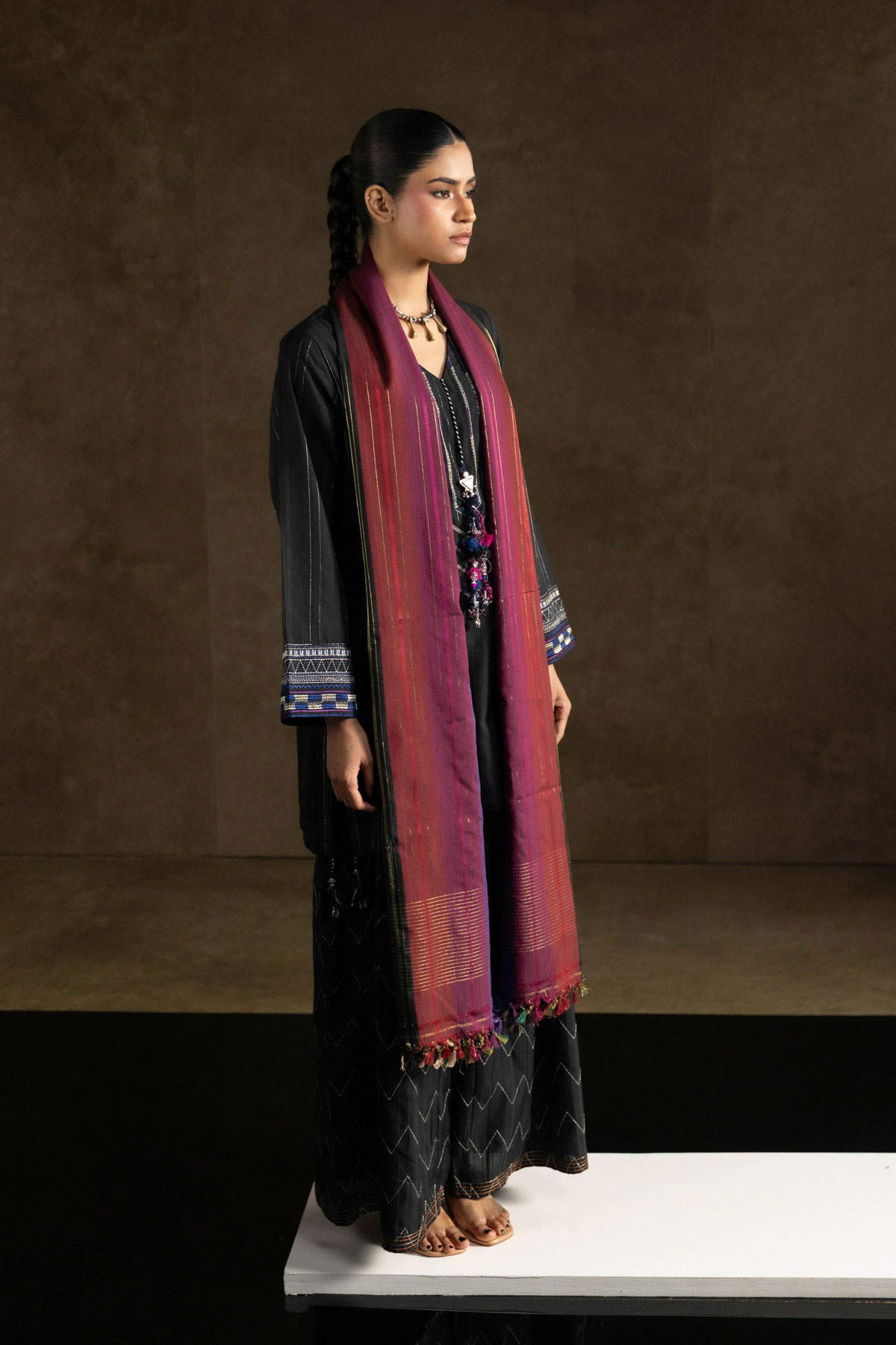 Yarn Dyed Handwoven Dupatta - 2-26-308-A-G1-VG