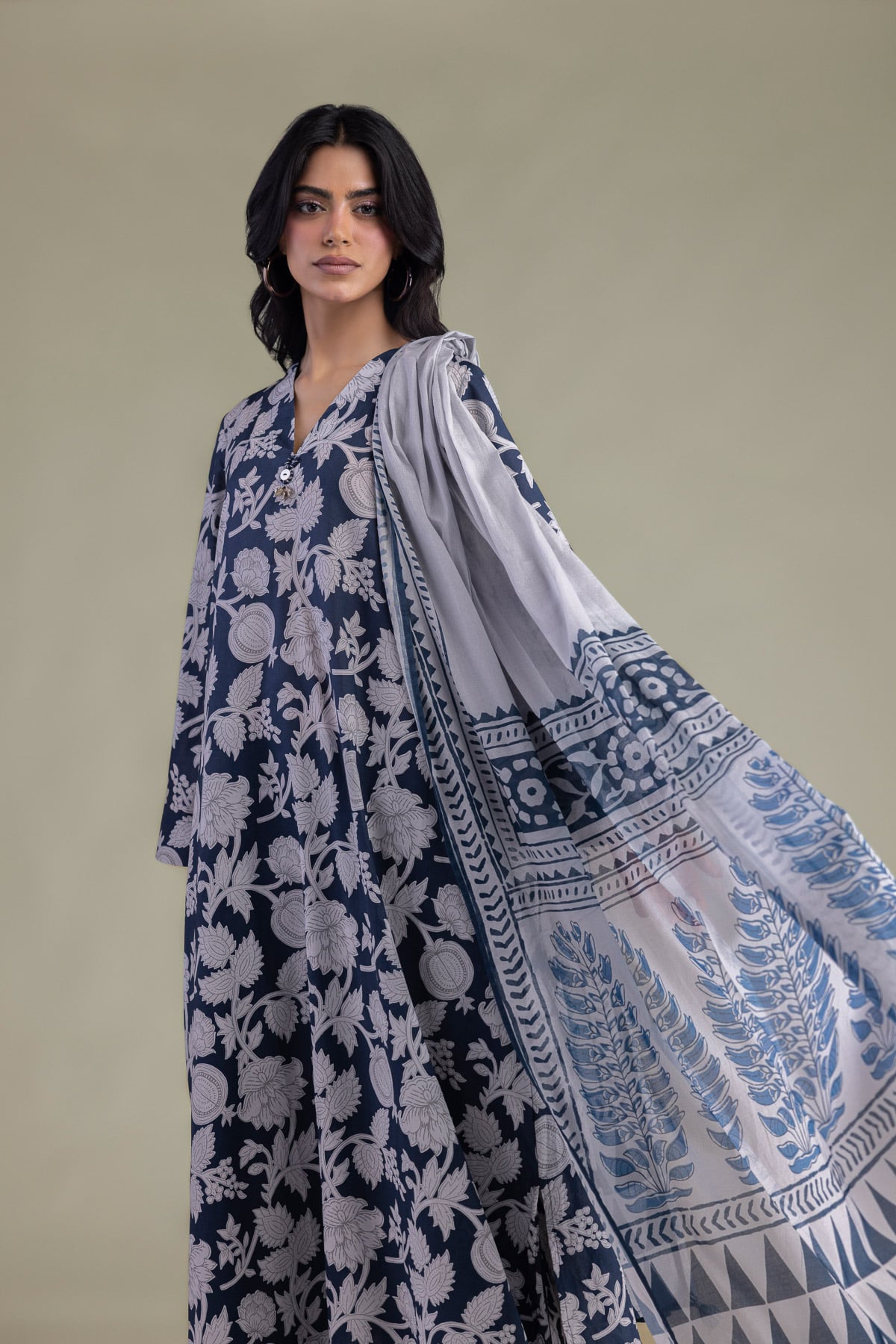 Printed Lawn Printed Cambric Dupatta - 1-26-102-A-F-VG