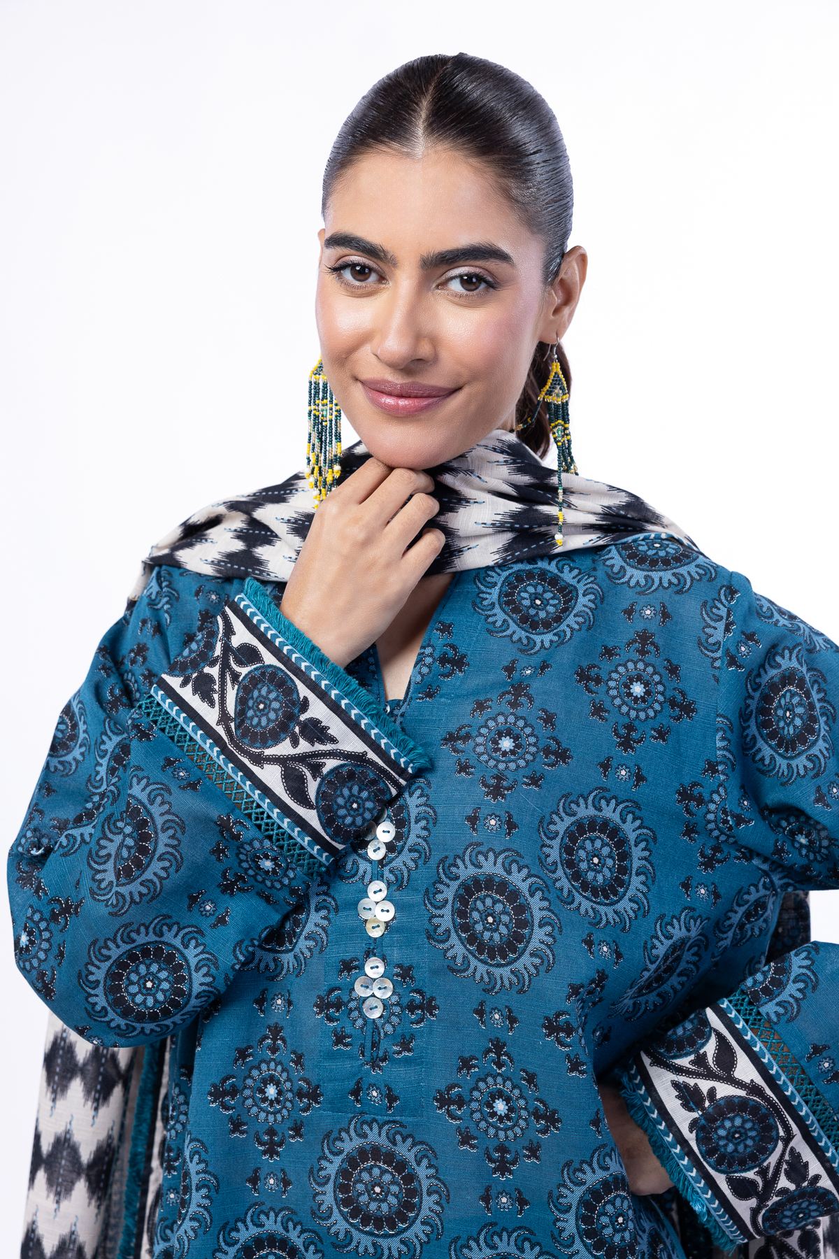 Printed Light Khaddar Tailored 3 Piece - KN31AST-VG