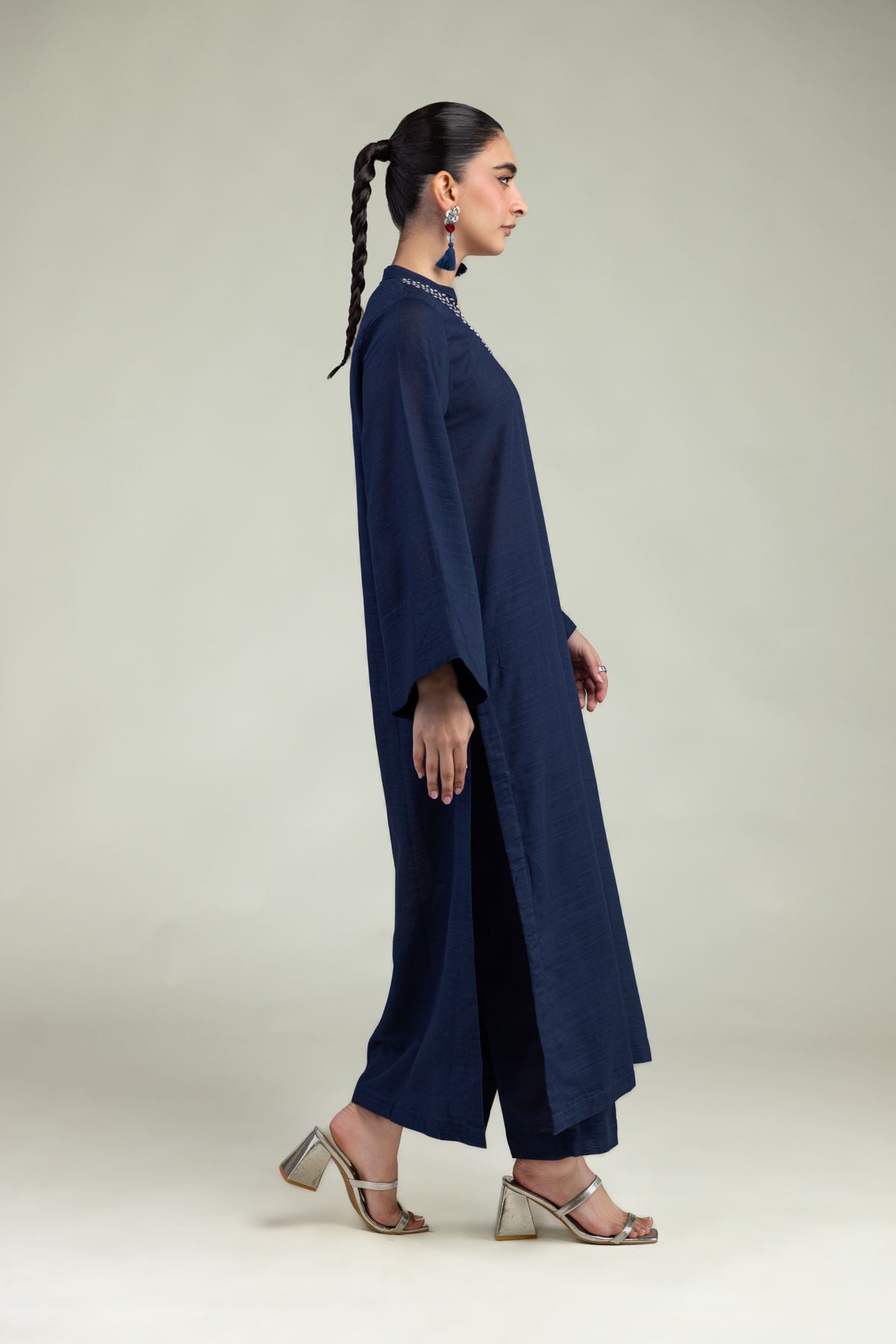 Dyed Textured Cotton Navy Round-Neck Kurta - 12-26-106-F-D-VG