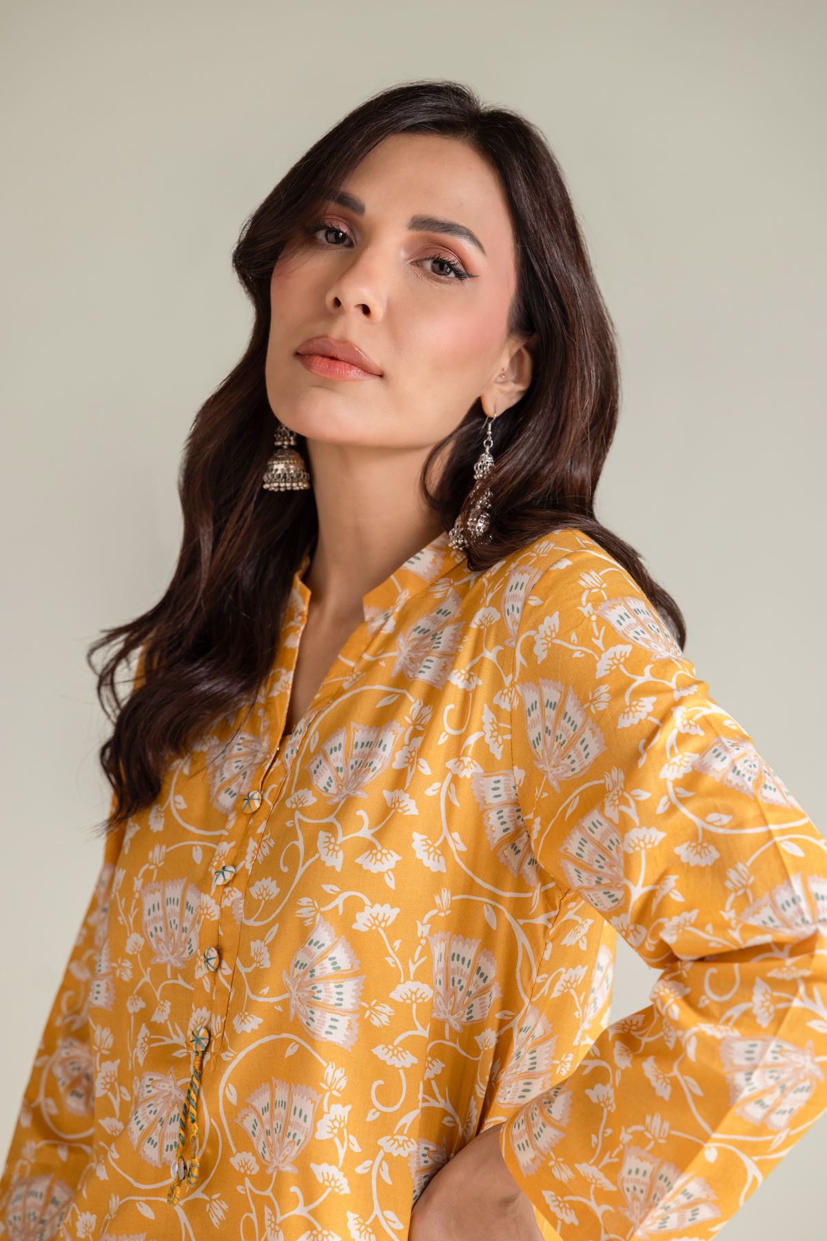 Embroidered Cambric Floral Short Kurta - T-A113-26-101EI2-VG