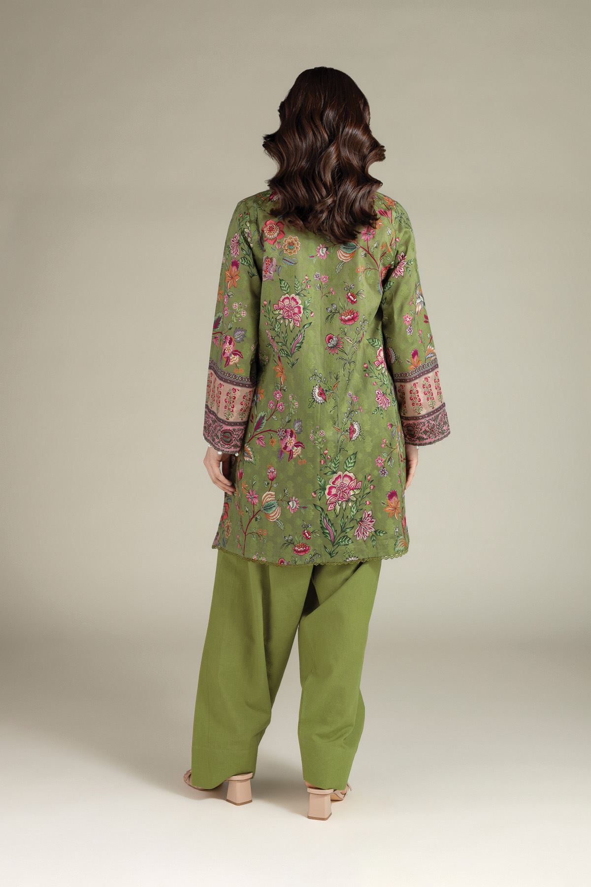 Printed Broshia Tailored 2 Piece - 1-26-103-A-A-VG