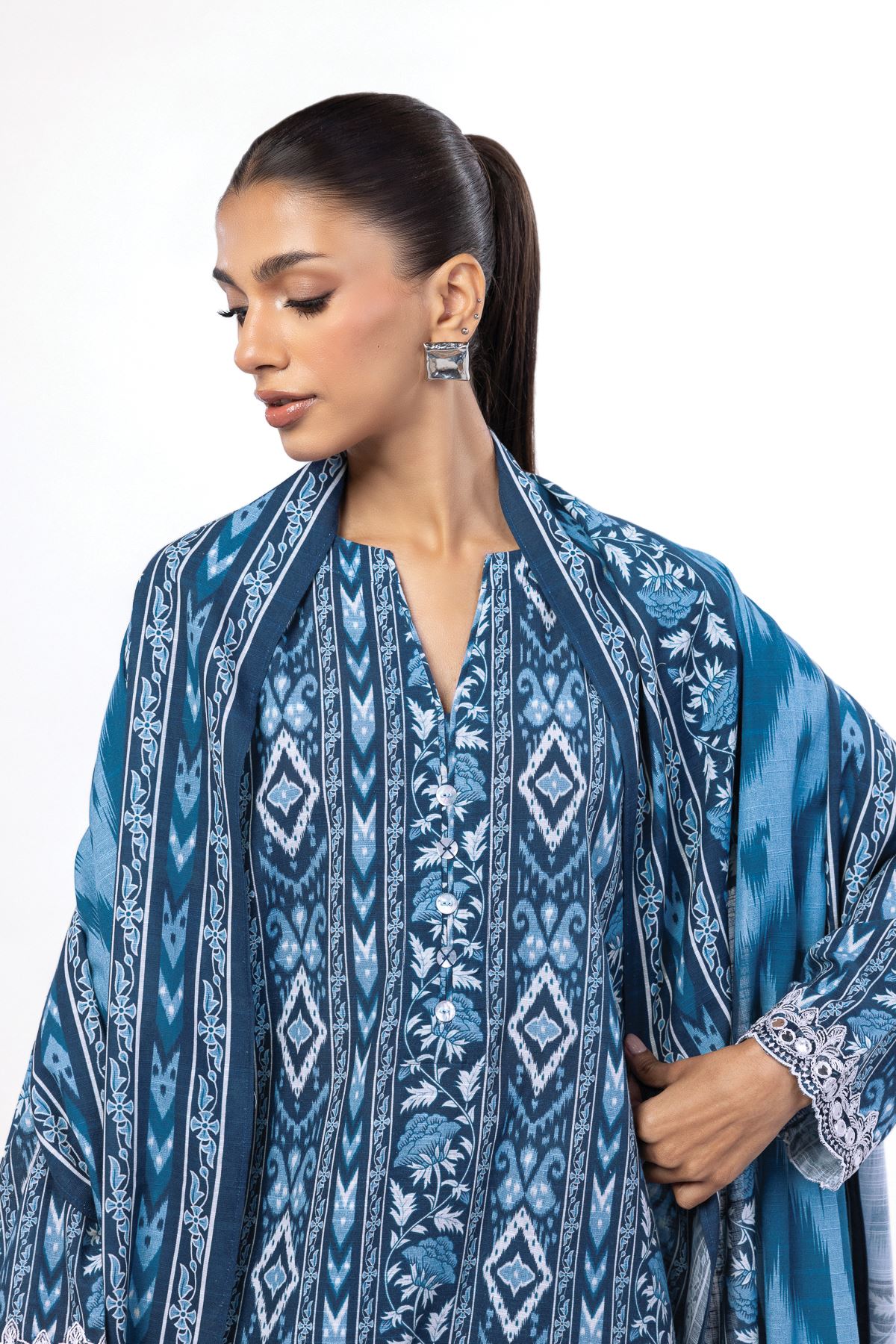 Embroidered Khaddar Tailored 3 Piece - KN31AST-VG