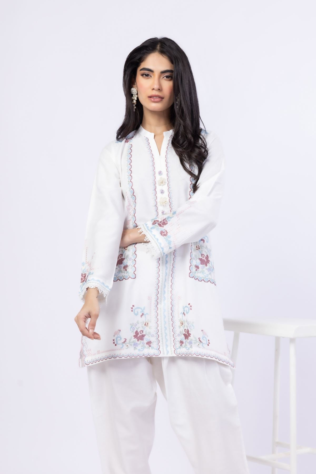 Embroidered Raw Silk Kurta - 25-10-12E4-10TA-VG