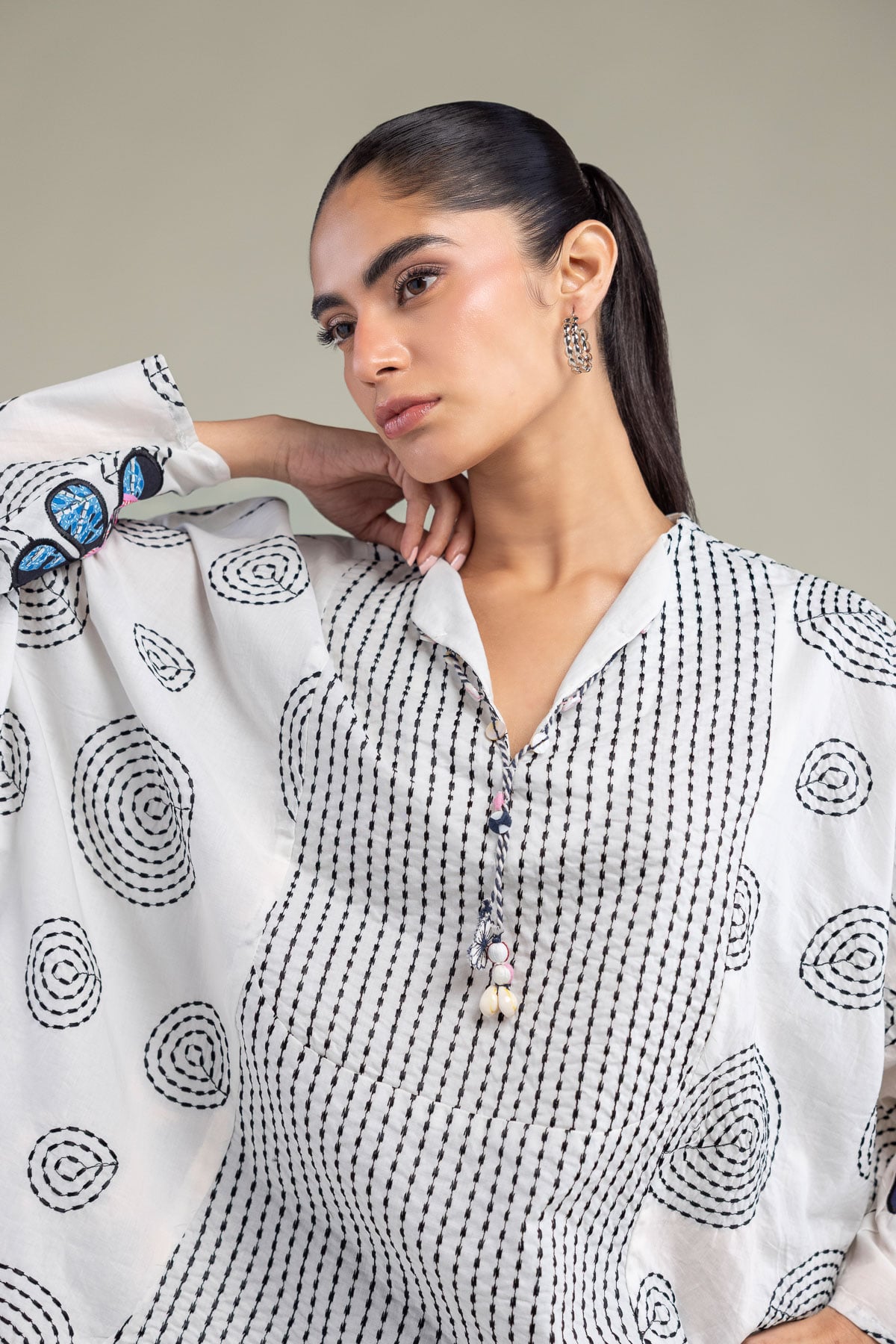 Embroidered Cambric White Cambric Shirt - A22-26-214FH1-VG