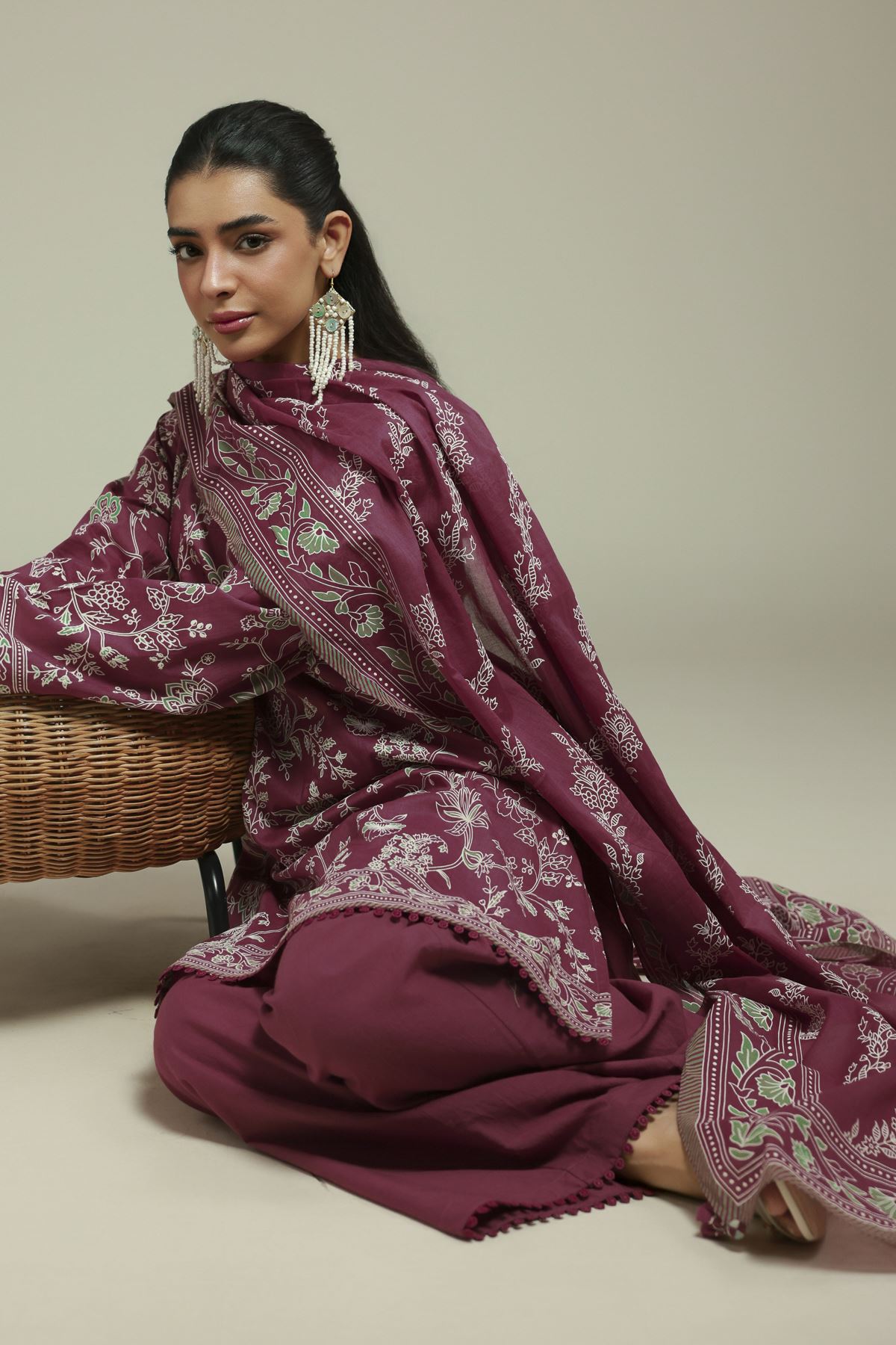 Printed Cambric Fabrics 3 Piece - A22-26-112FA1-VG