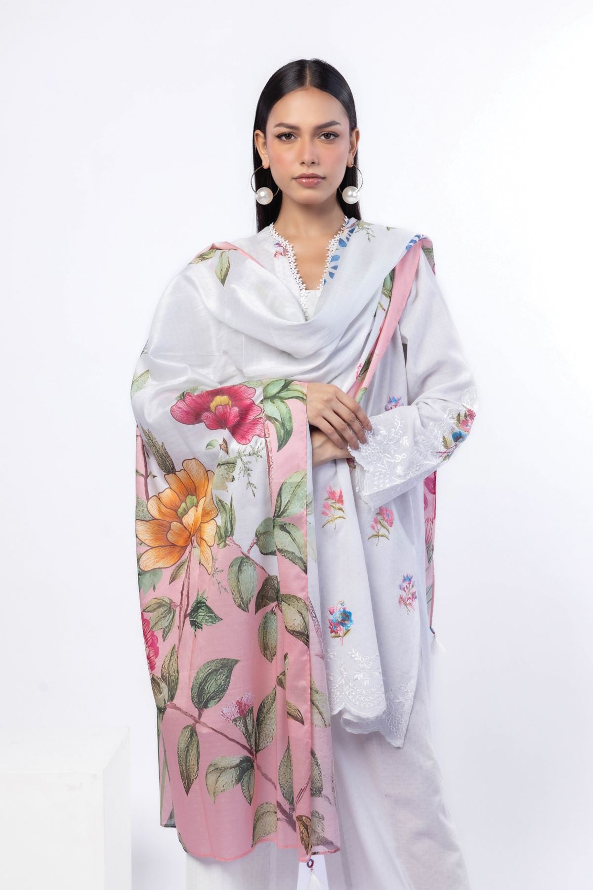 Embroidered Cotton Dobby Fabrics 3 Piece - A22-26-102FC1-VG