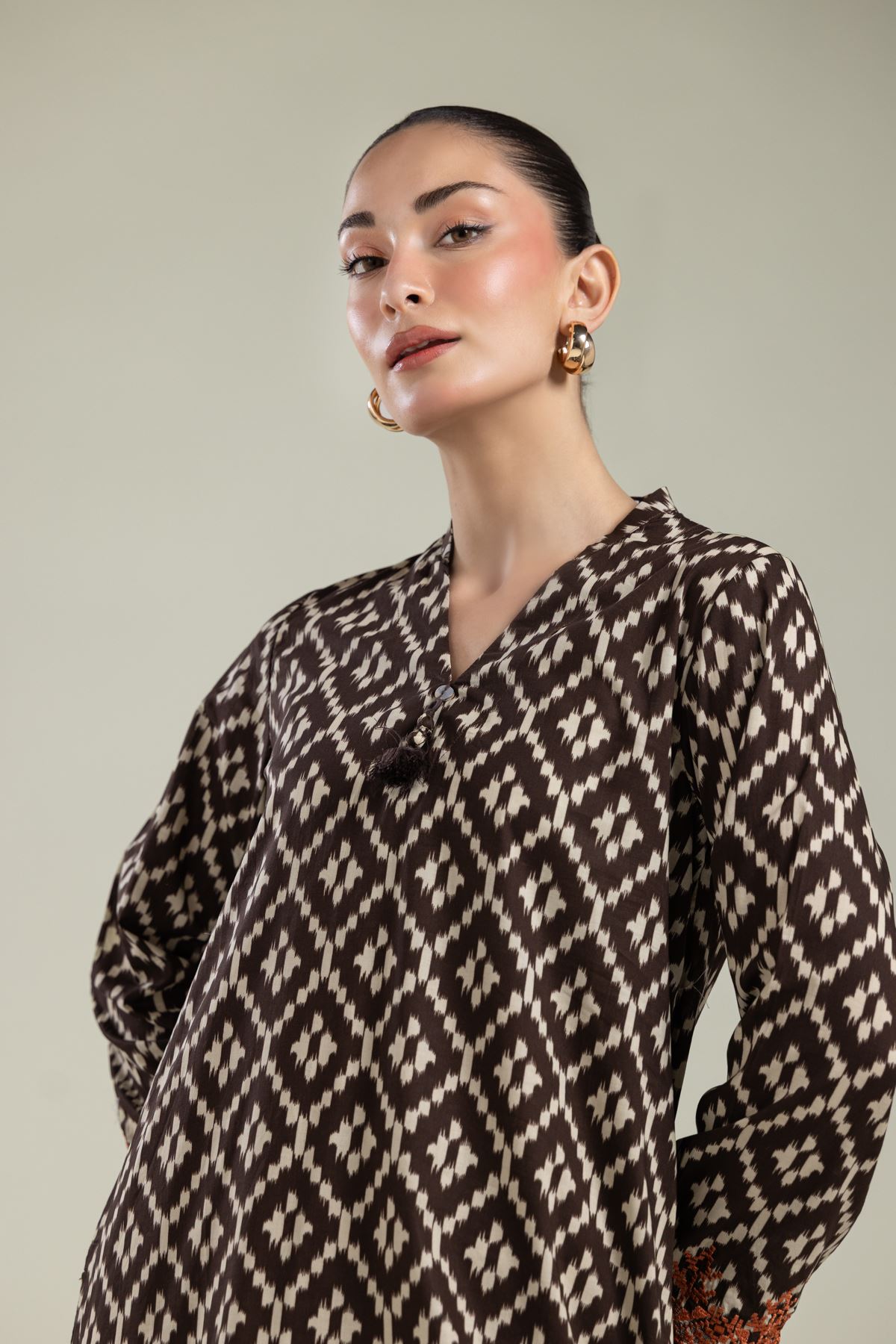 Embroidered Cambric Long Cambric Kurta - 1-26-134-A-F-VG