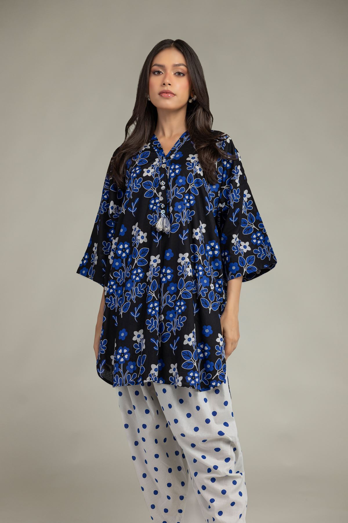 Printed Cambric Floral V-Neck Kurta - 2-26-210-A-C1-VG