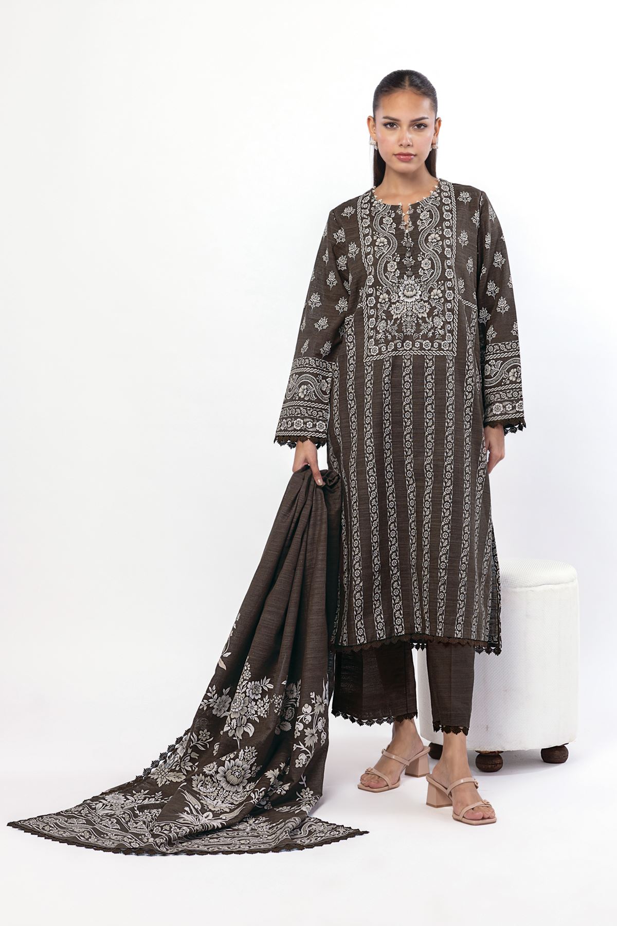 Printed Light Khaddar Fabrics 3 Piece - MT23A-VG
