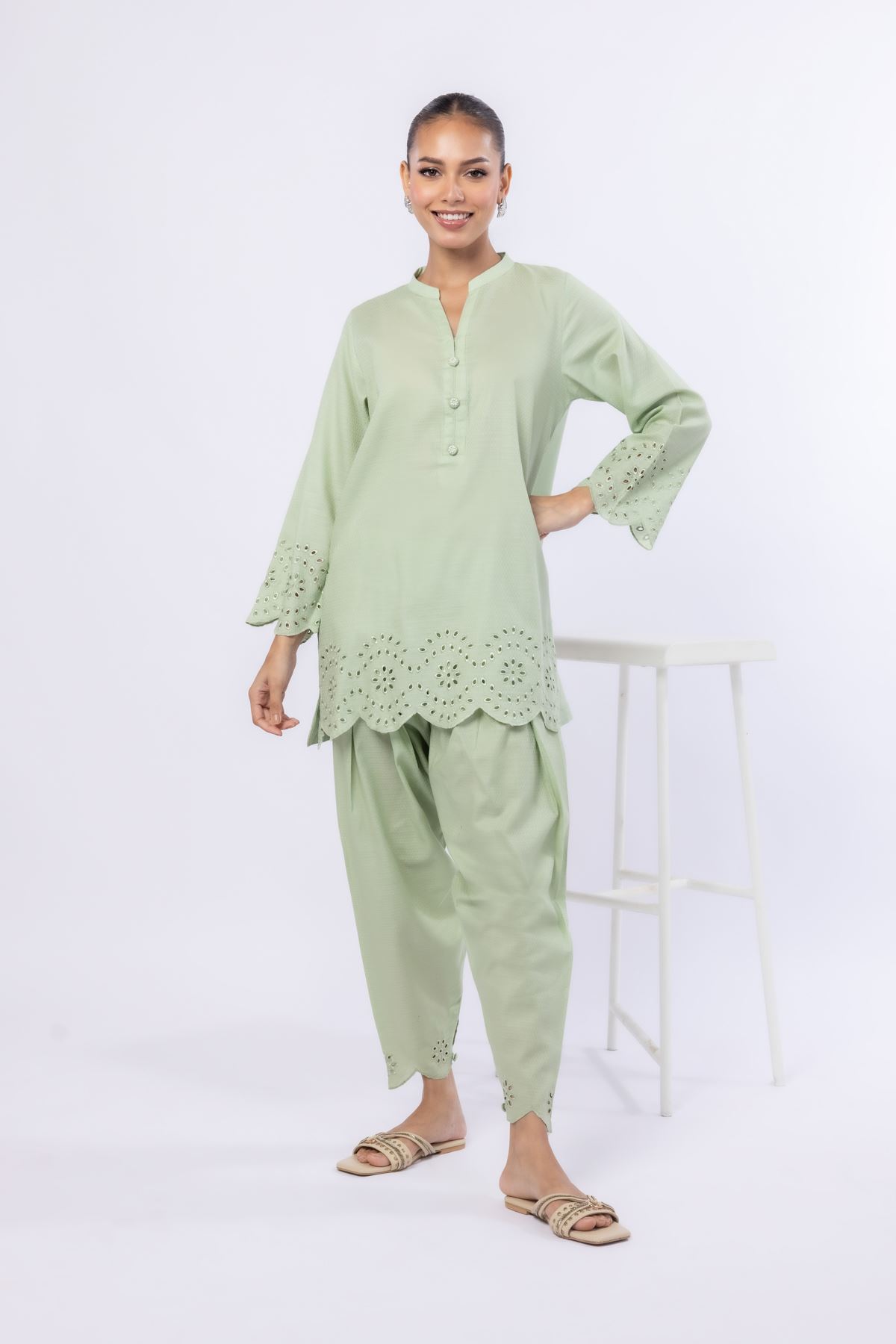 Embroidered Cotton Dobby Pants - 25-04E43-01TB-VG