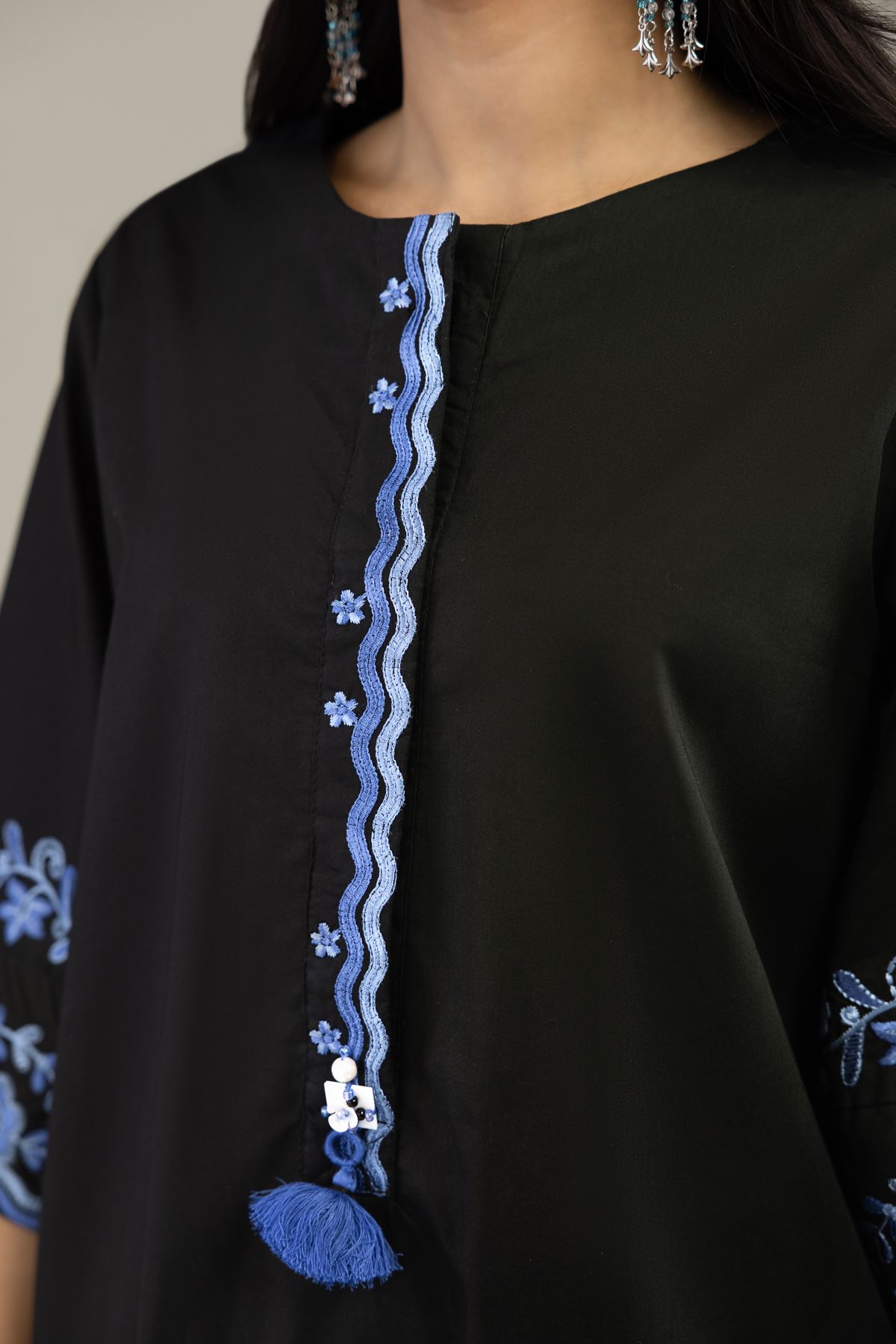 Embroidered Cambric Black Cambric Kurta - 1-26-327-A-H2-VG