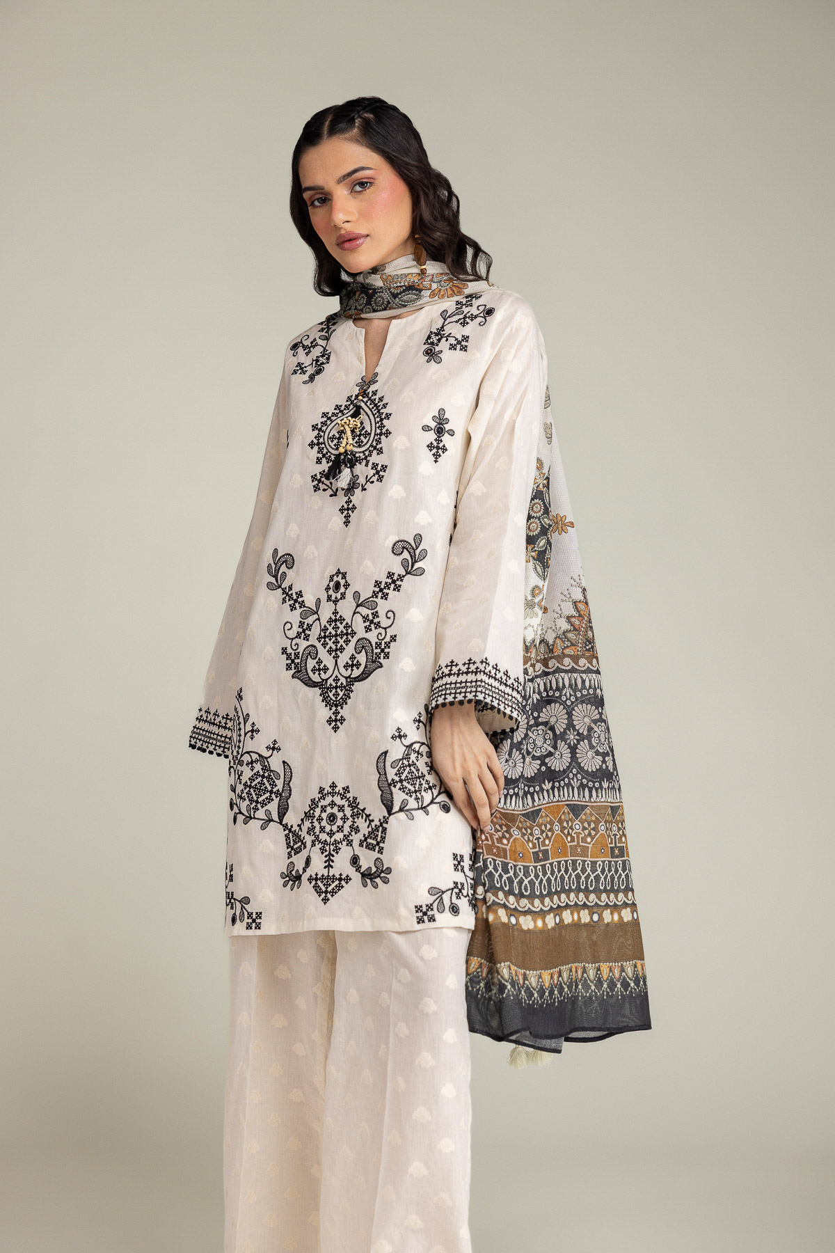Embroidered Broshia Fabrics 3 Piece - 1-26-102-A-F-VG