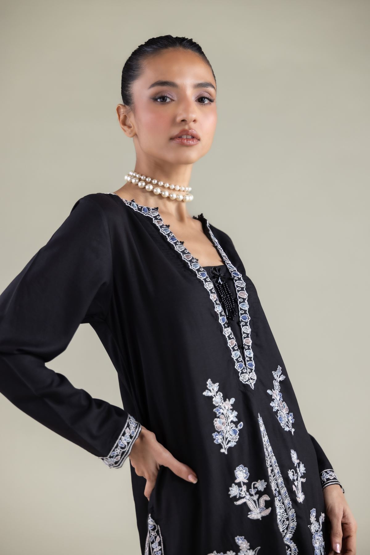 Embroidered Raw Silk Kurta - 2-26-105-A-D-VG
