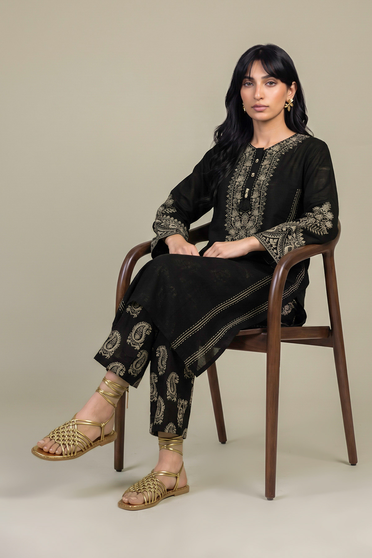 Printed Light Khaddar Black Khaddar Kurta - 2-26-308-A-G1-VG