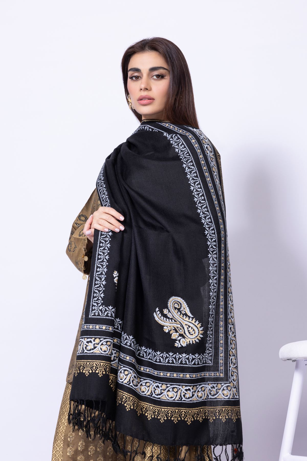 champagne colored bow tie and suspenders