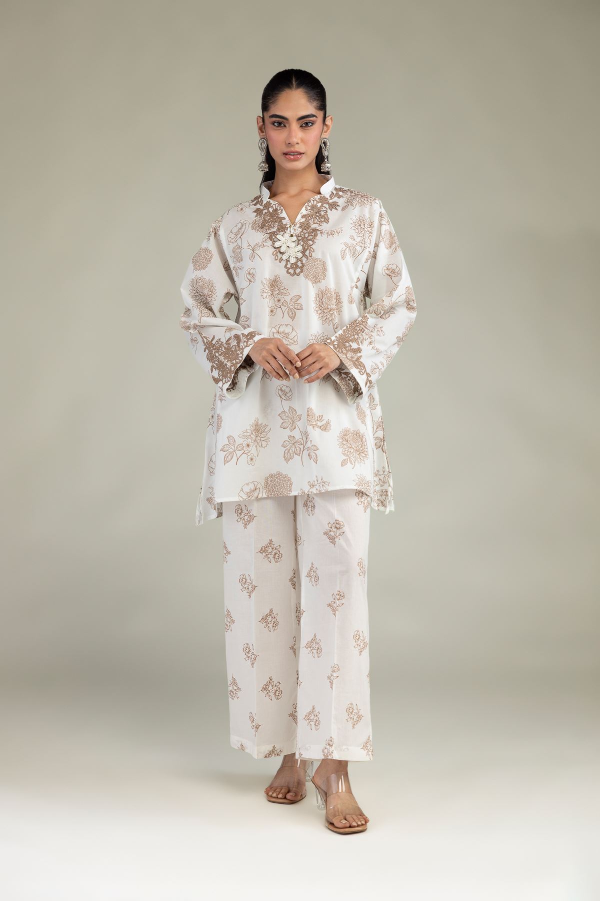 Embroidered Cambric Floral Cambric Kurta - 8-26-303-A-C1-VG