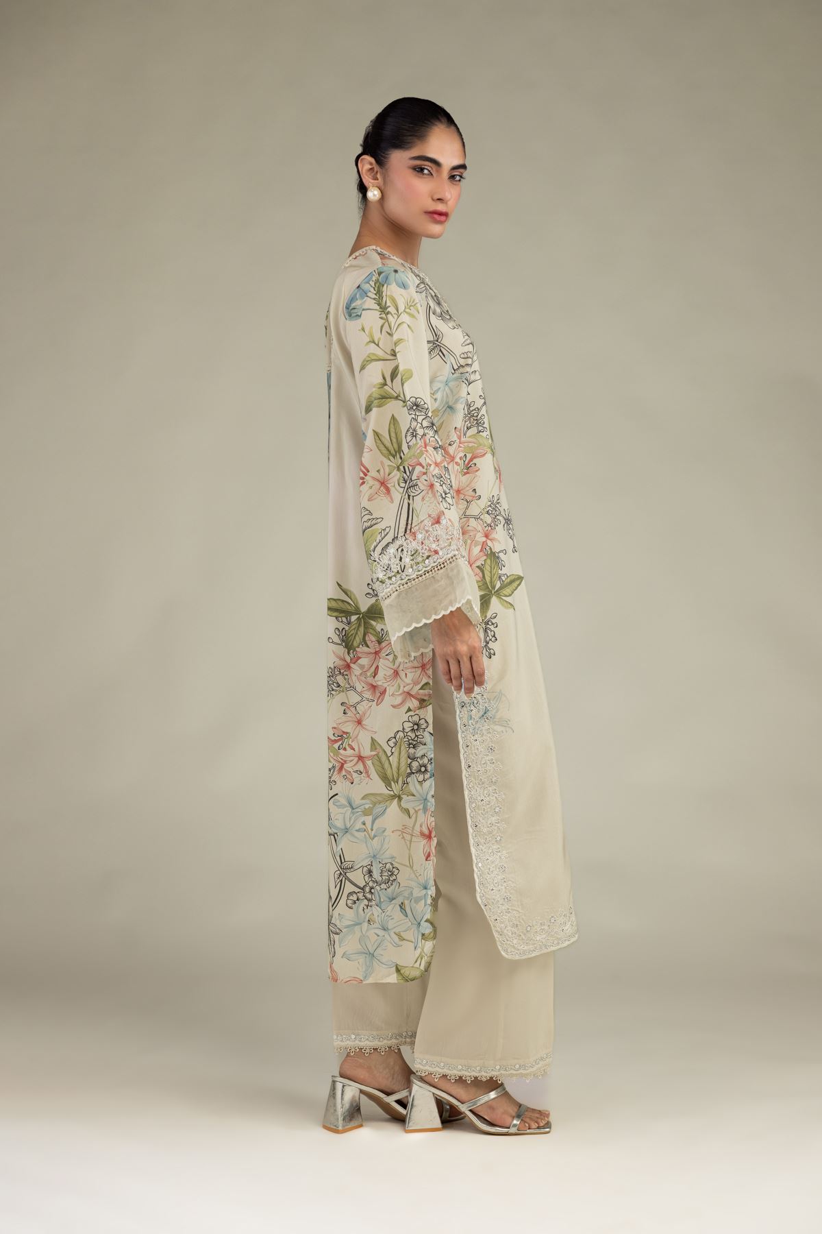 Embroidered Blended Viscose Blended Viscose Pants - 1-26-241-B-F1-VG
