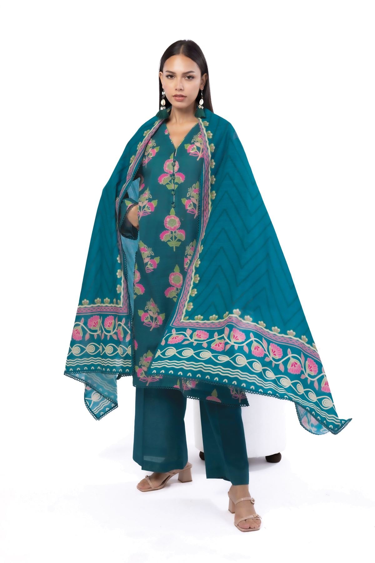 Printed Khaddar Tailored 3 Piece - MT17BST-VG