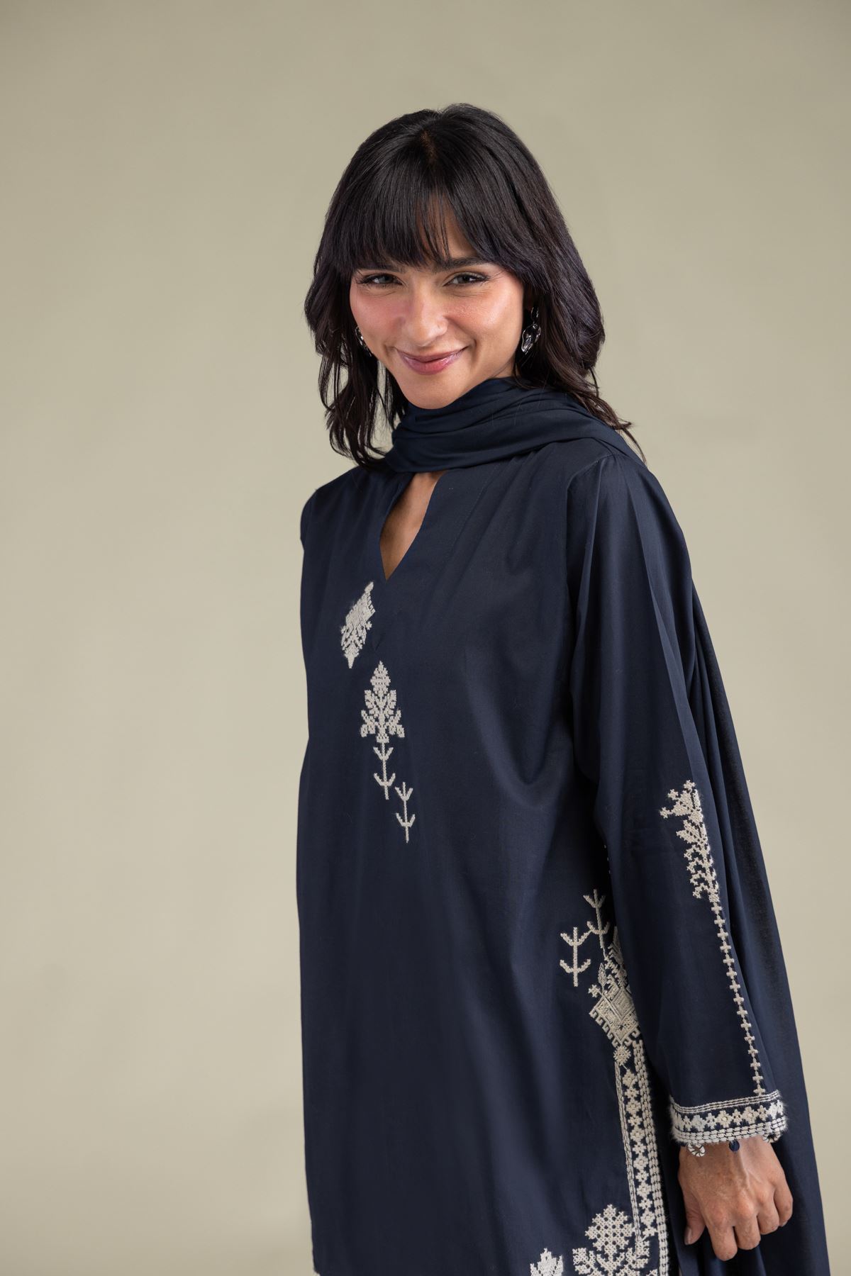 Embroidered Cambric Short Cambric Kurta - T-A113-26-101EI2-VG