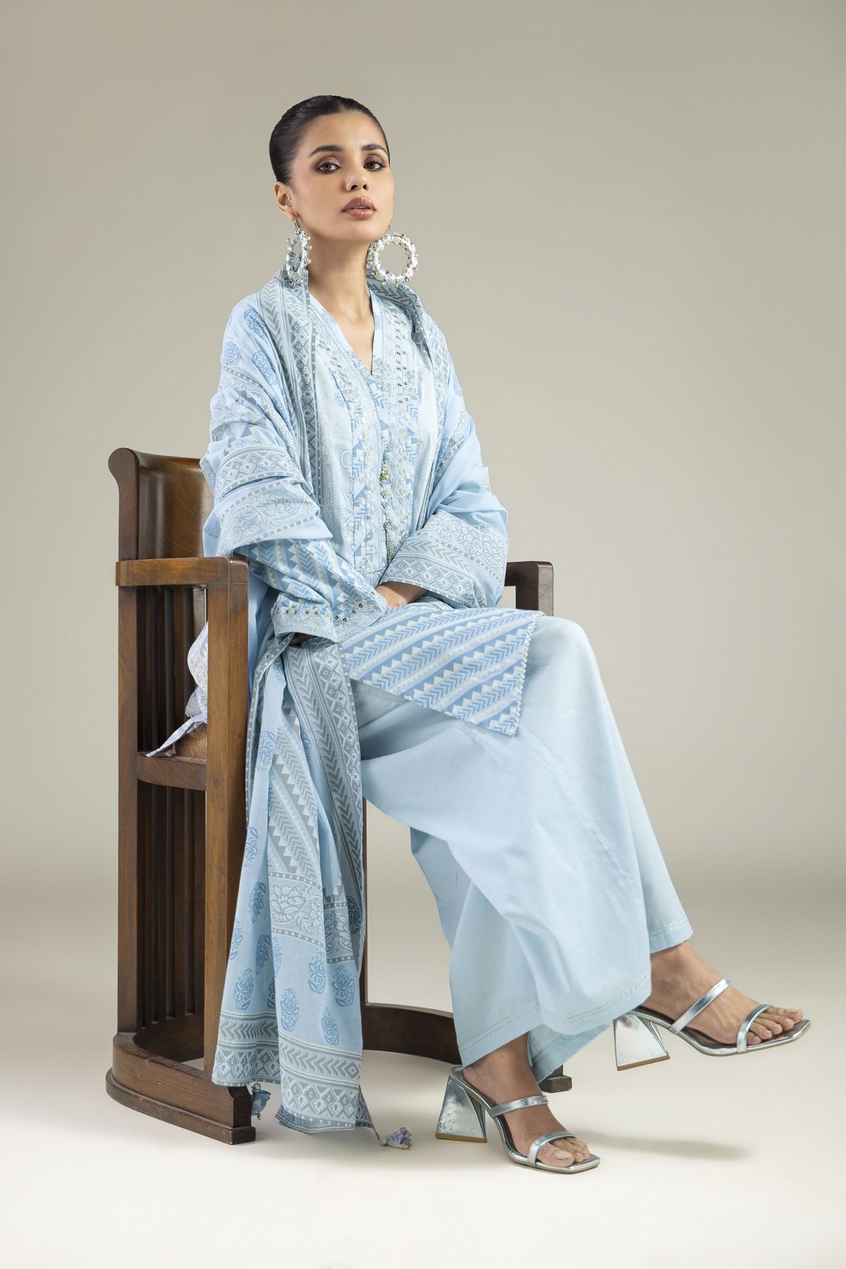 Embroidered Lawn 3-Piece Lawn Tailored - 1-26-102-A-F-VG