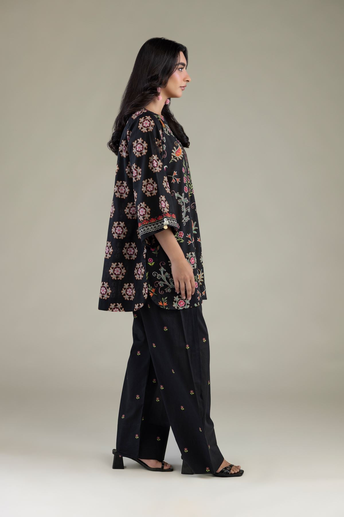 Printed Cambric Black Floral Shalwar - 1-26-301-B-I1-VG