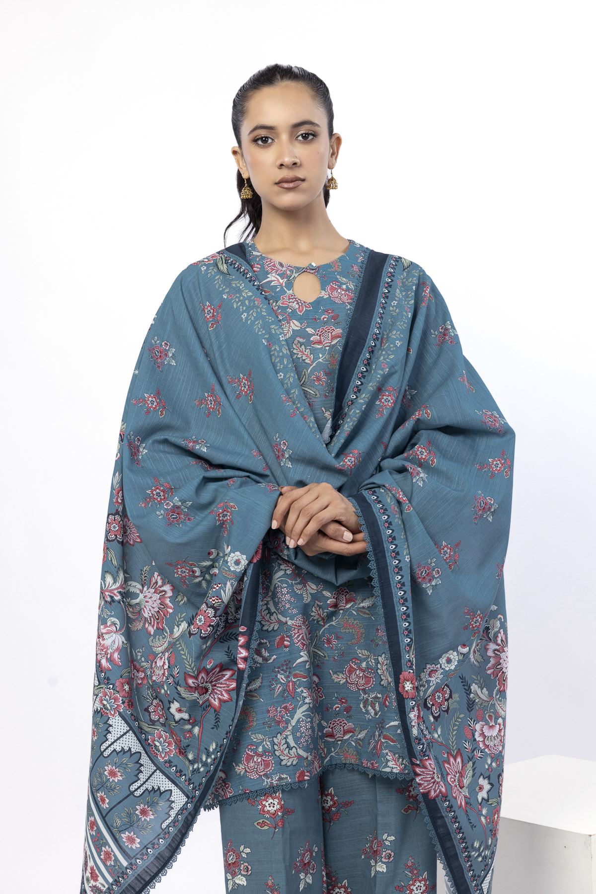 Embroidered Light Khaddar Tailored 3 Piece - KRN09AST-VG